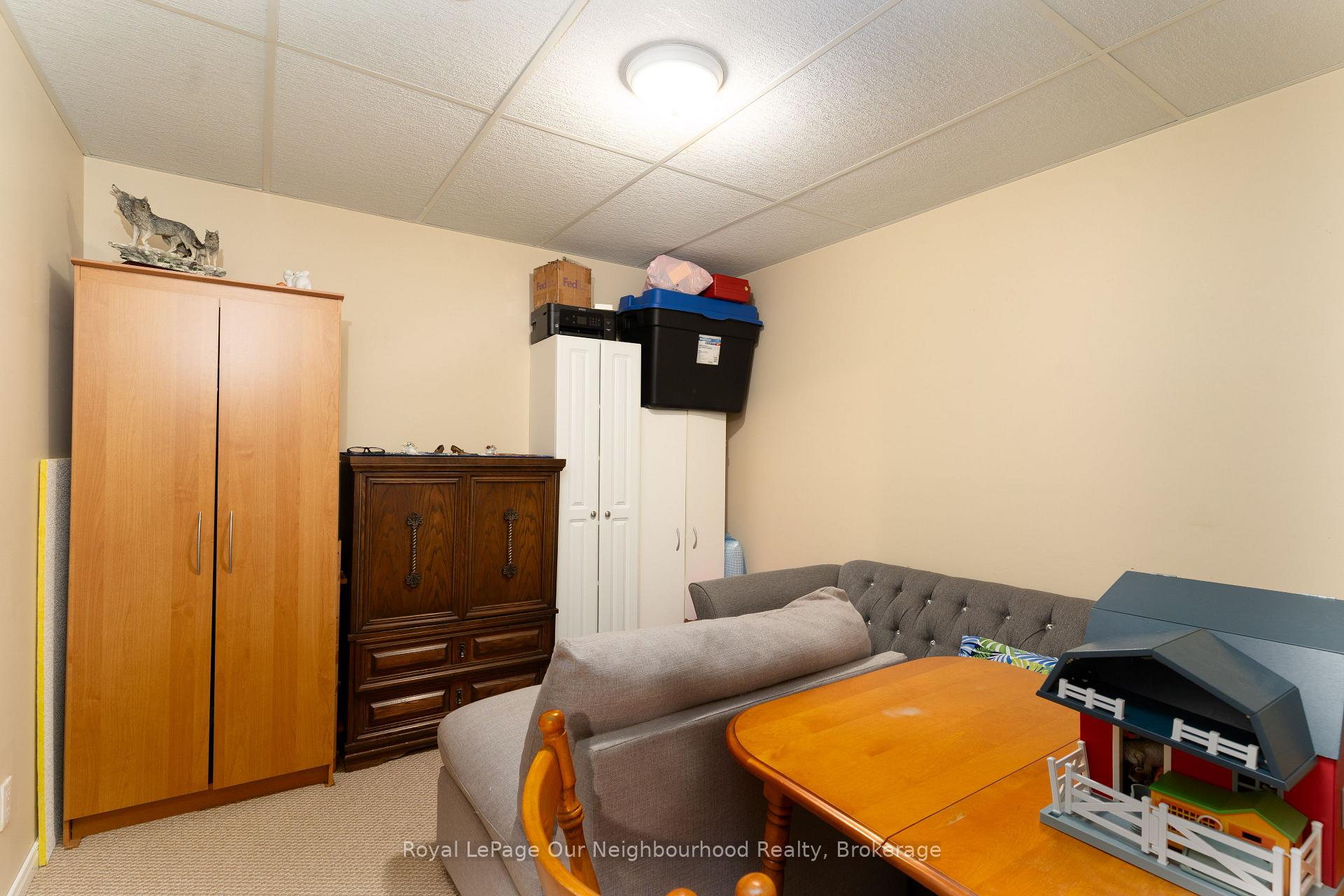 Photo 20 of 99 Sweetnam Drive, Kawartha Lakes, Lindsay — HOMEH