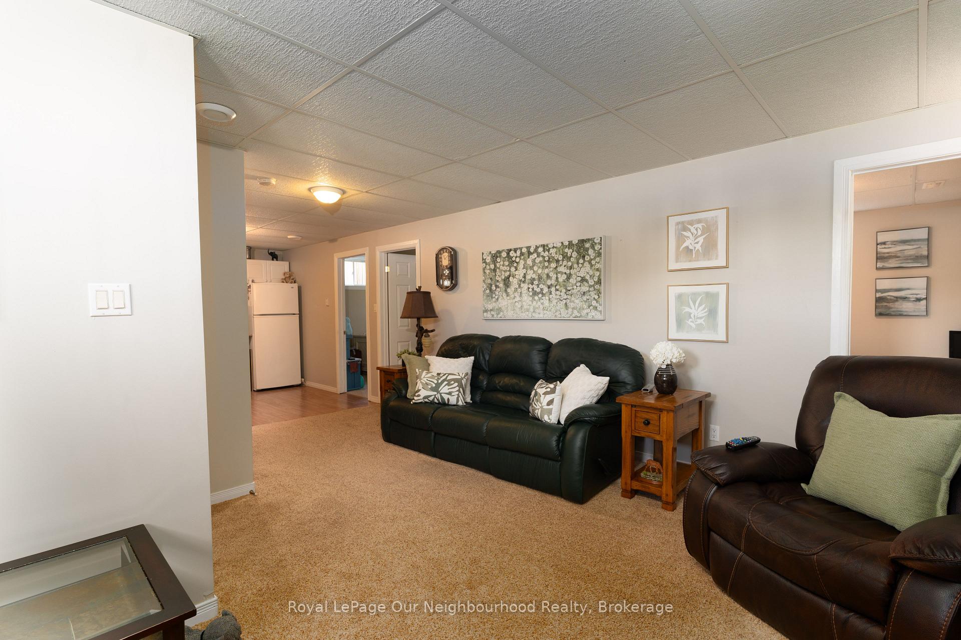 Photo 22 of 99 Sweetnam Drive, Kawartha Lakes, Lindsay — HOMEH