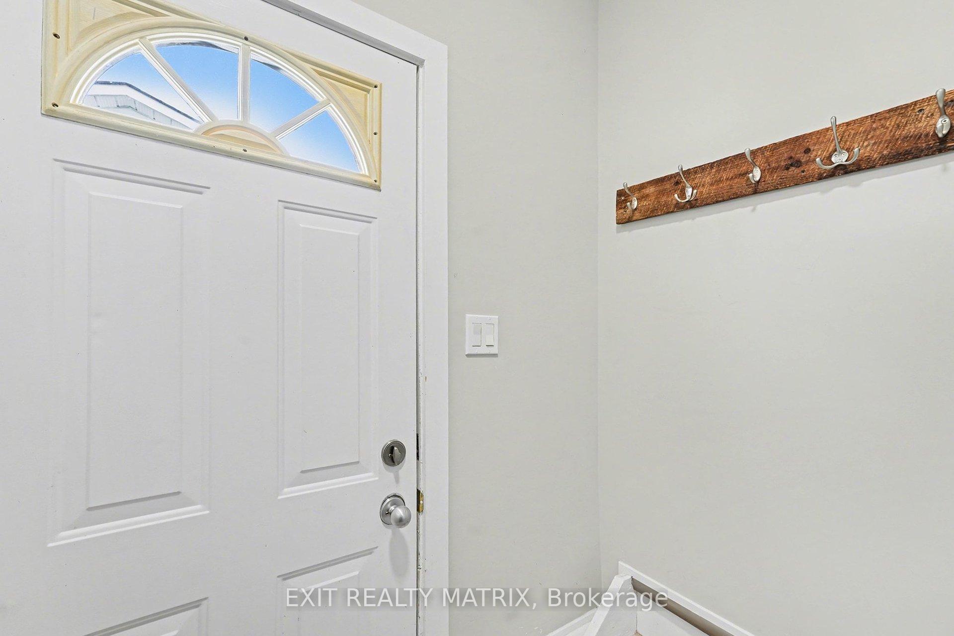 Photo 2 of 91 Sheldrake Drive, Ottawa, Kanata - Glencairn/Hazeldean — HOMEH