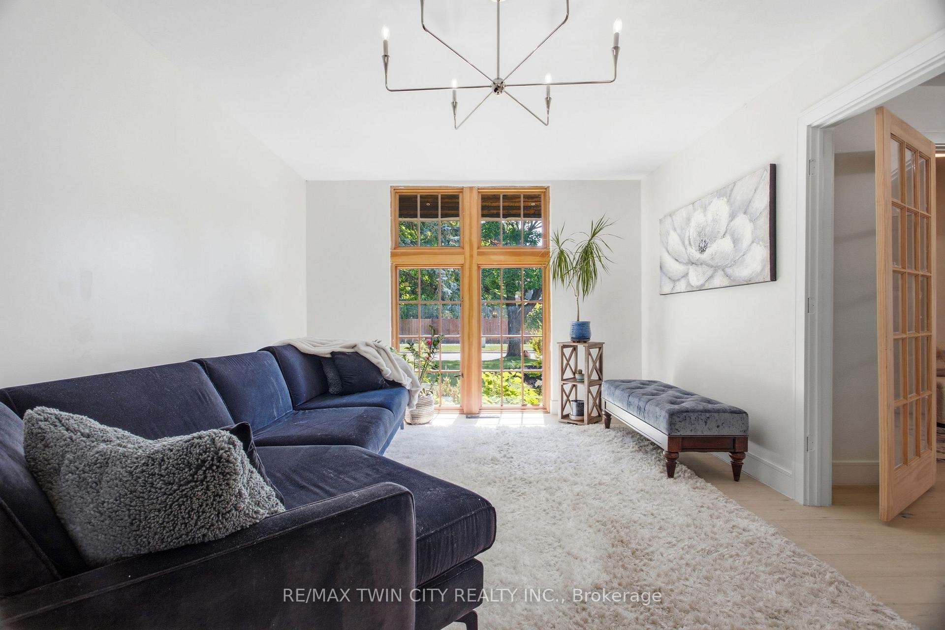 Photo 21 of 416 Clairbrook Crescent, Waterloo, Upper Beechwood — HOMEH
