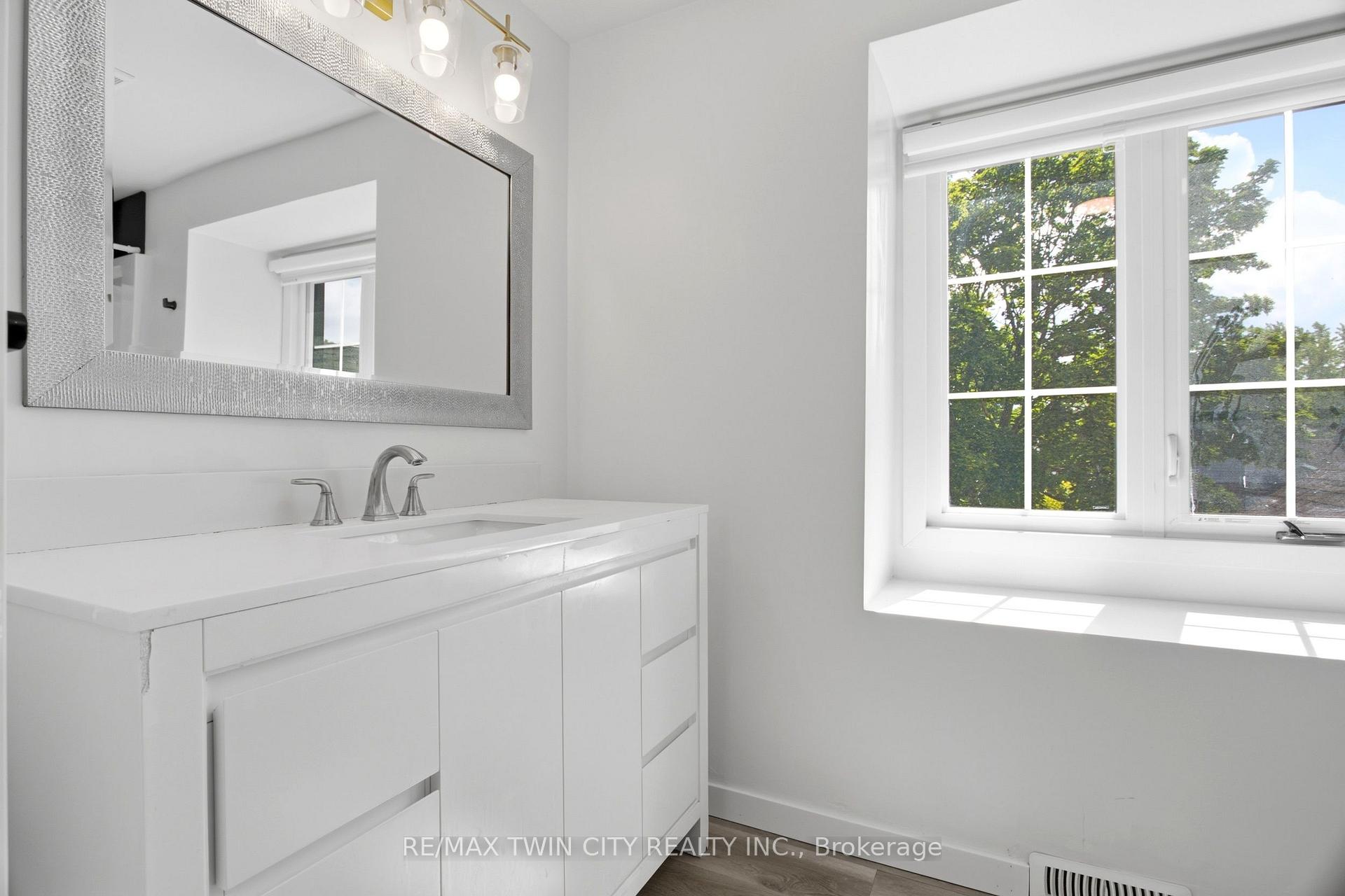 Photo 35 of 416 Clairbrook Crescent, Waterloo, Upper Beechwood — HOMEH