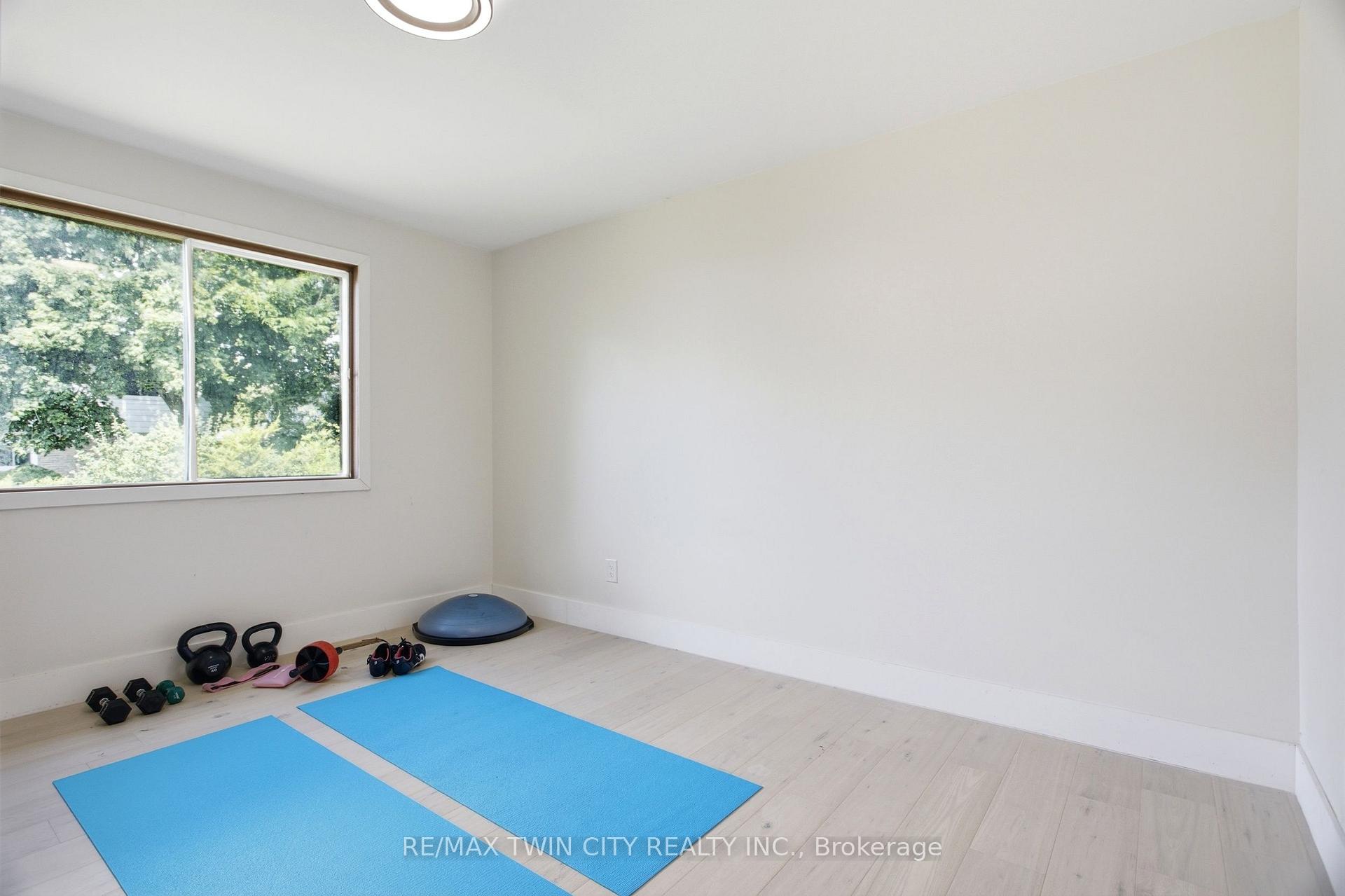 Photo 40 of 416 Clairbrook Crescent, Waterloo, Upper Beechwood — HOMEH