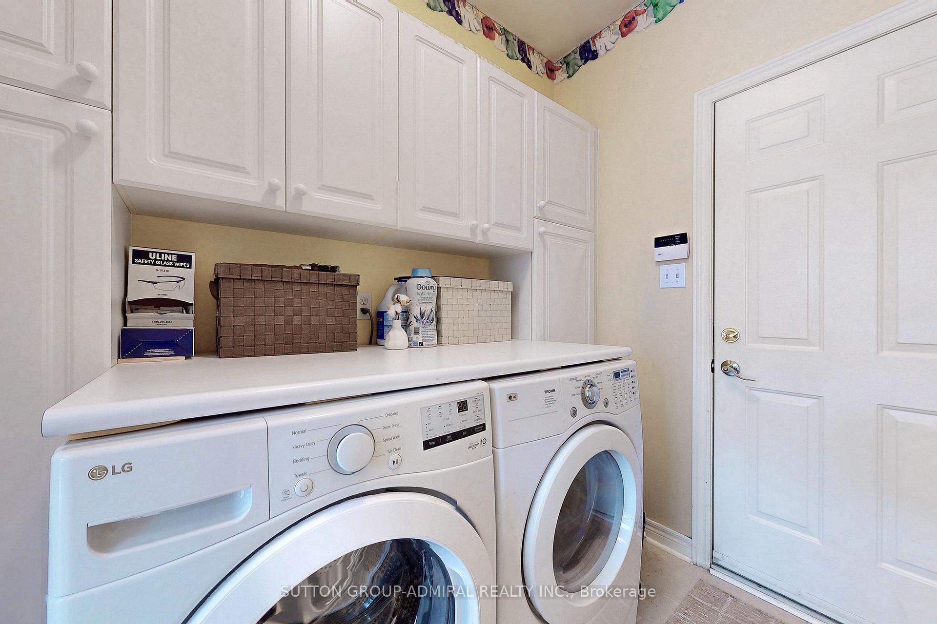 Photo 19 of 66 Tuscana Boulevard, Vaughan, Patterson — HOMEH