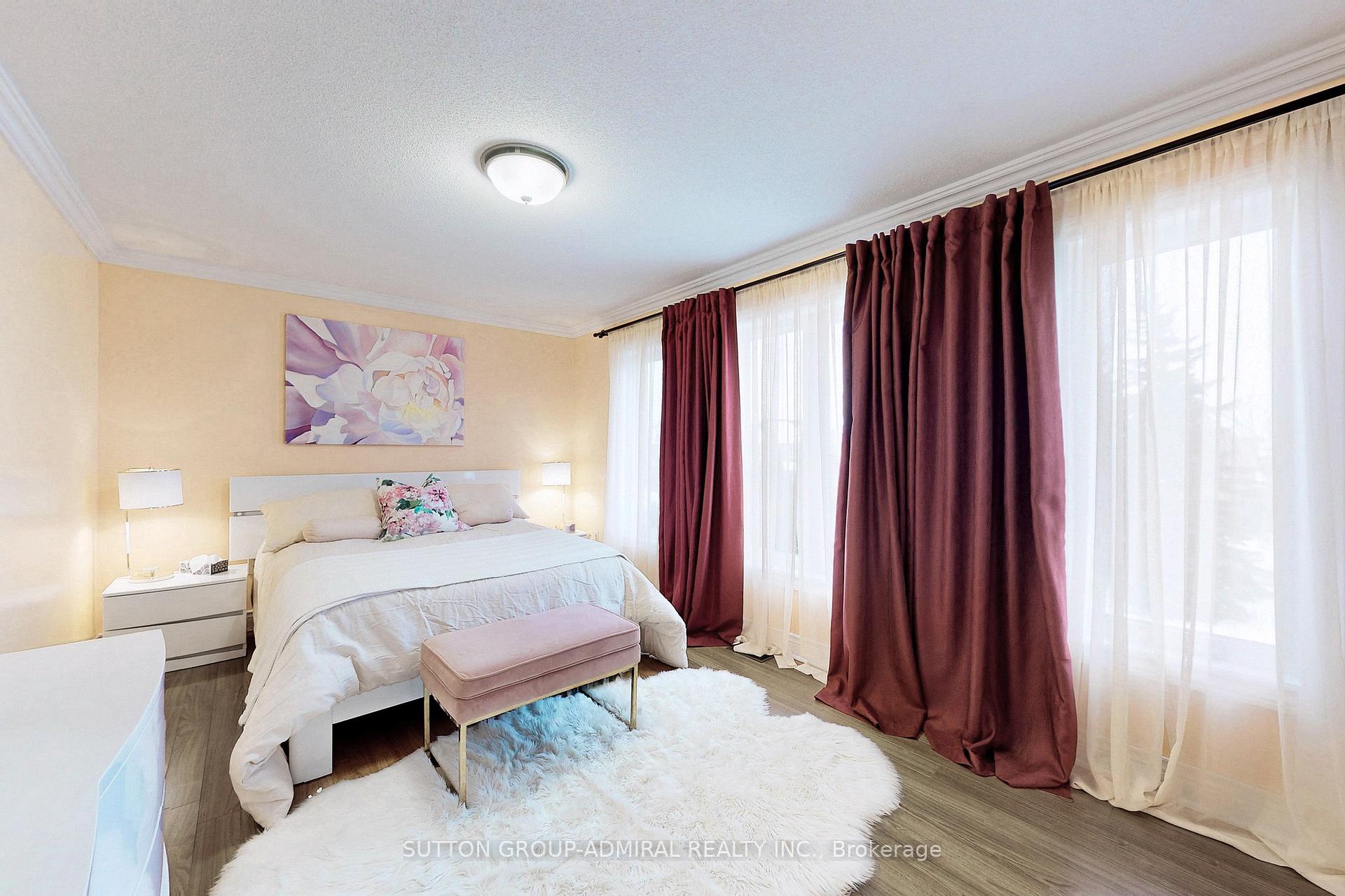 Photo 28 of 66 Tuscana Boulevard, Vaughan, Patterson — HOMEH