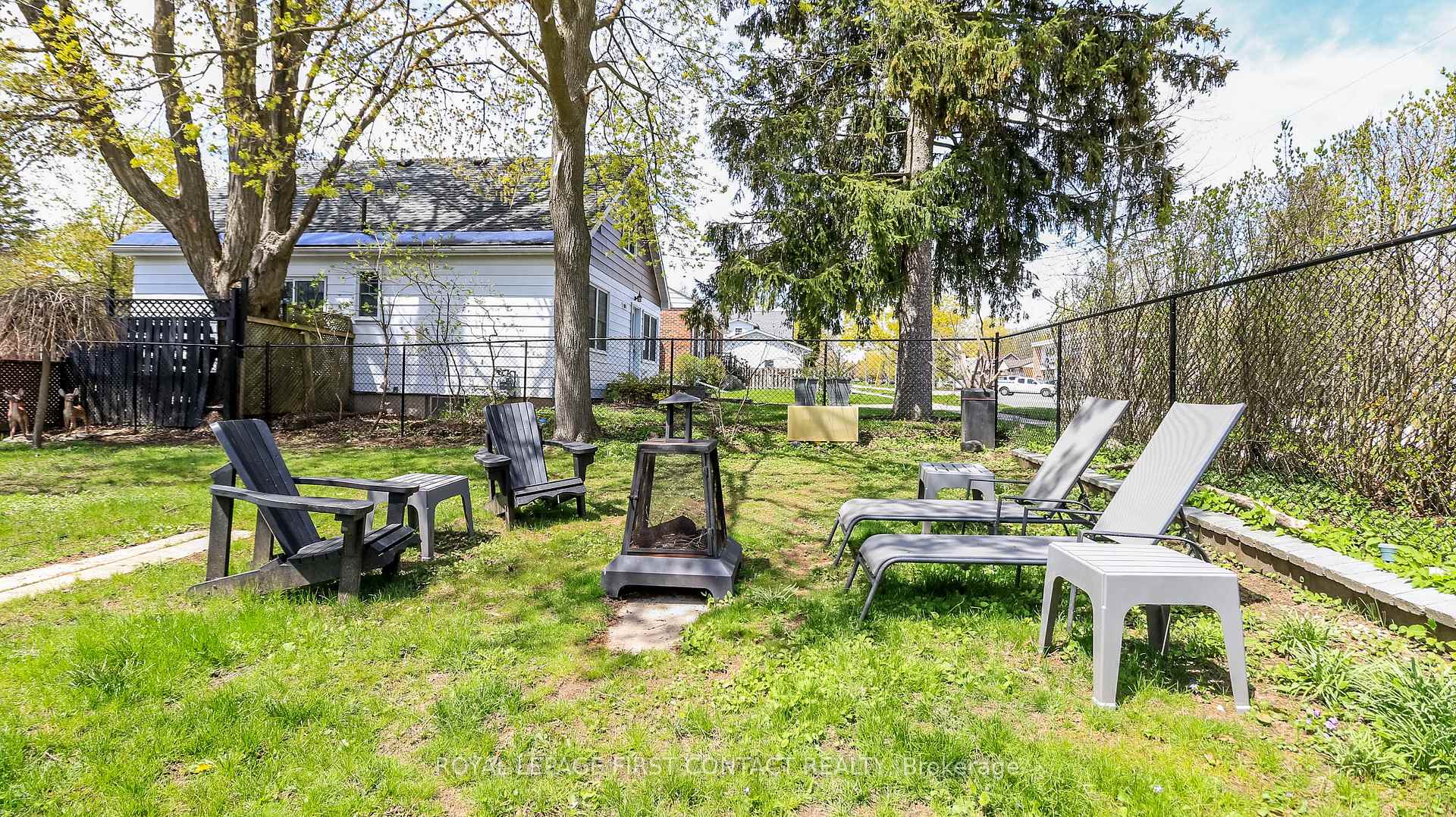 Photo 34 of 181 Napier Street, Barrie, Codrington — HOMEH