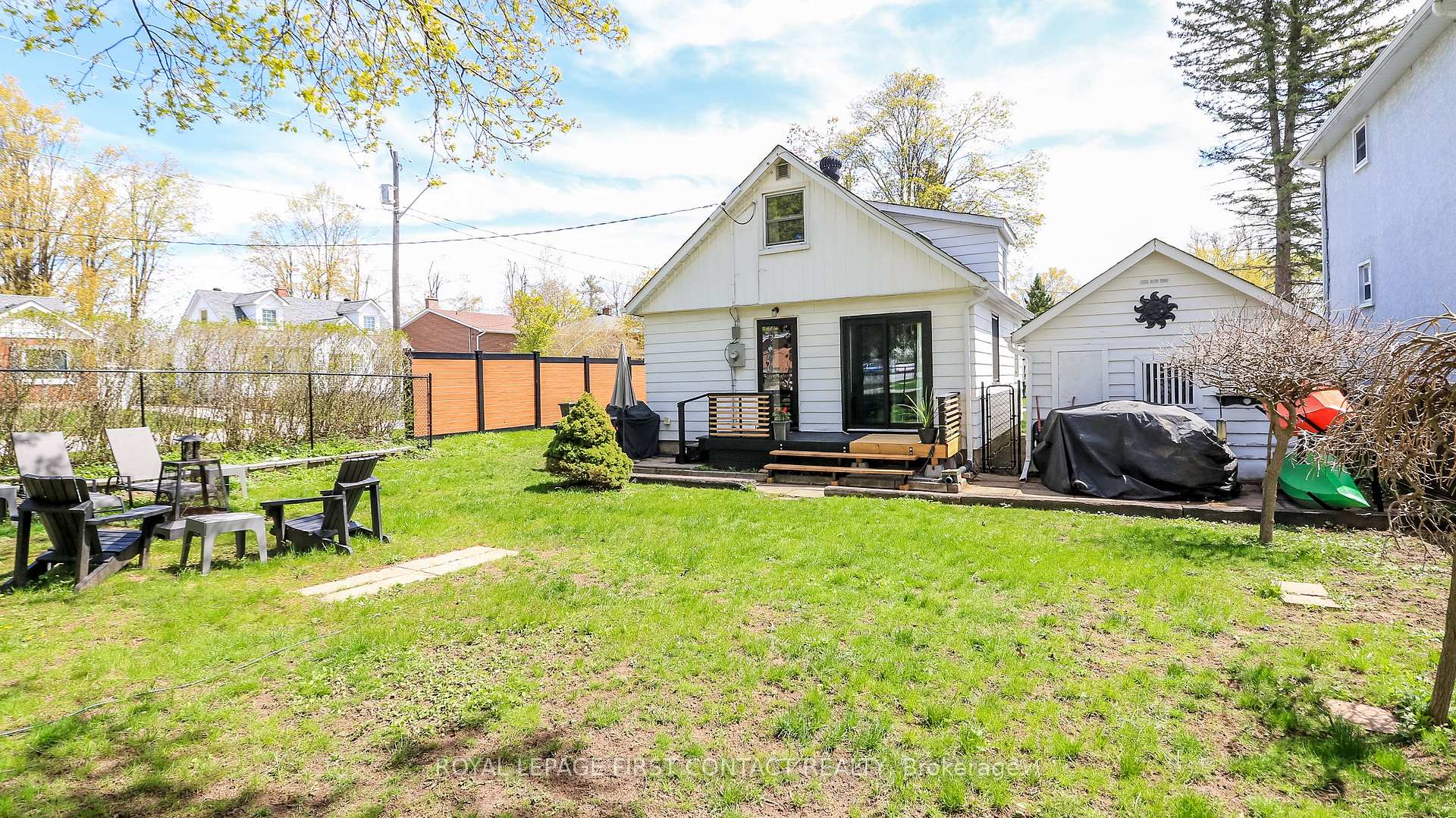 Photo 37 of 181 Napier Street, Barrie, Codrington — HOMEH