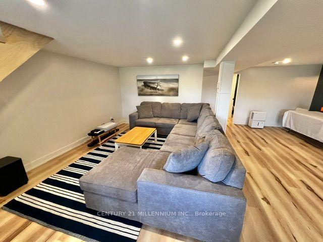 Photo 25 of 68 Edgewater Road, Wasaga Beach — HOMEH