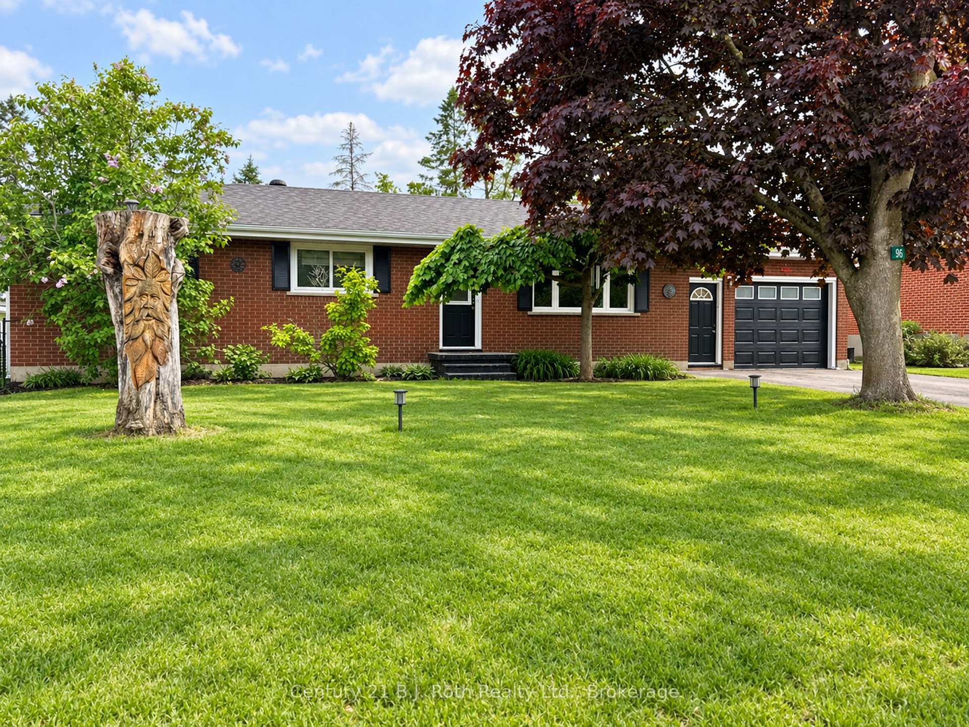 Photo 1 of 96 Jamieson Crescent, Oro-Medonte, Rural Oro-Medonte — HOMEH