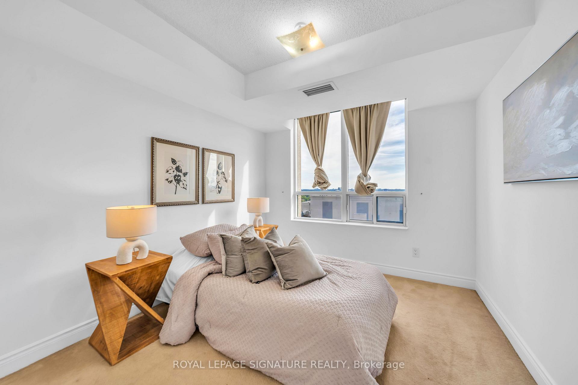 Photo 18 of Unit 2122, 15 Northtown Way, North York, Willowdale East — HOMEH