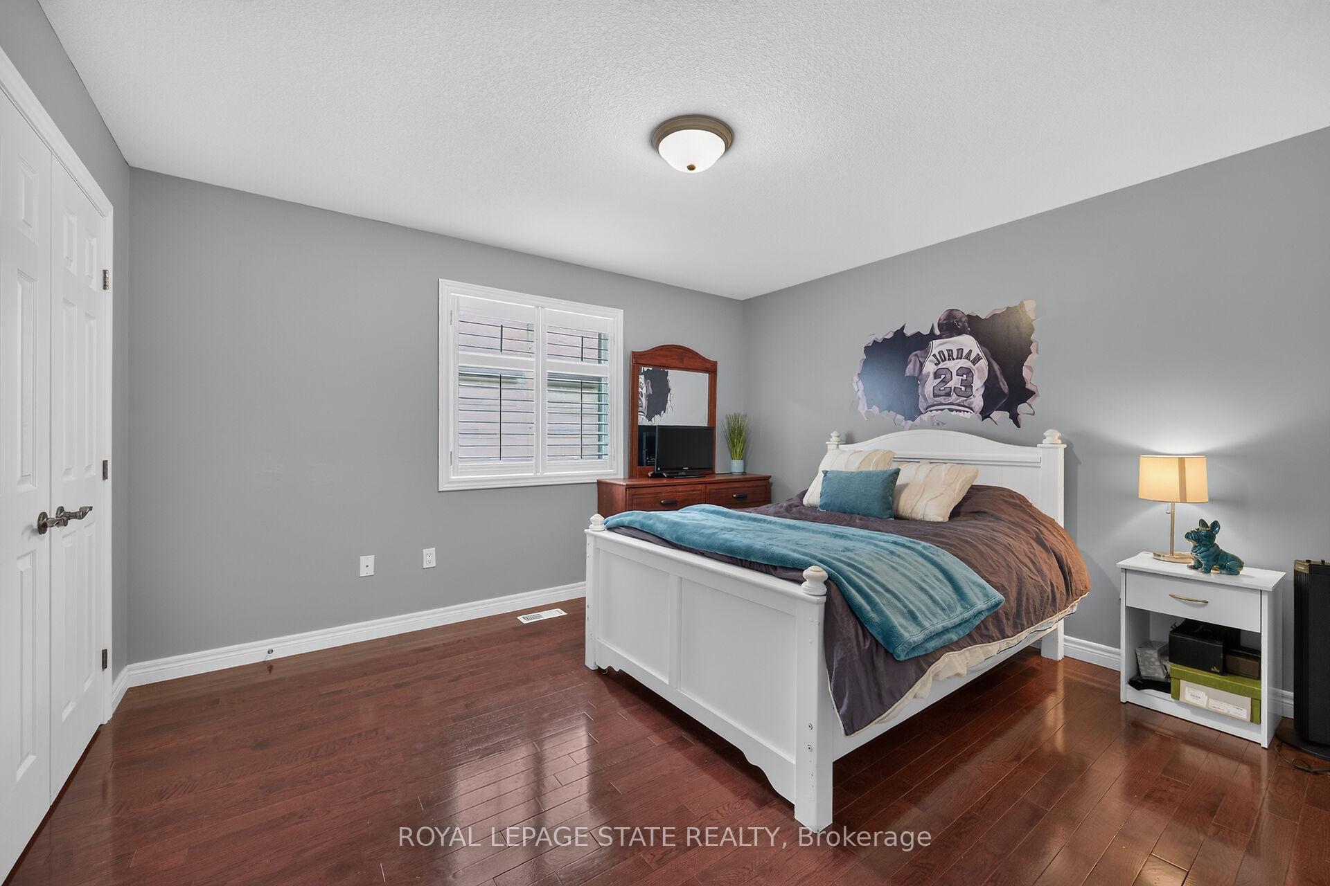 Photo 24 of 43 Wilbur Drive, Hamilton, Binbrook — HOMEH