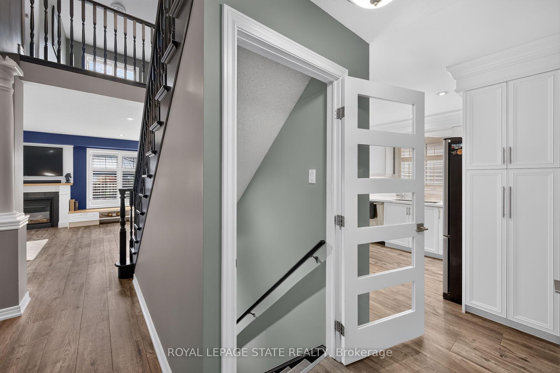 Photo 29 of 43 Wilbur Drive, Hamilton, Binbrook — HOMEH