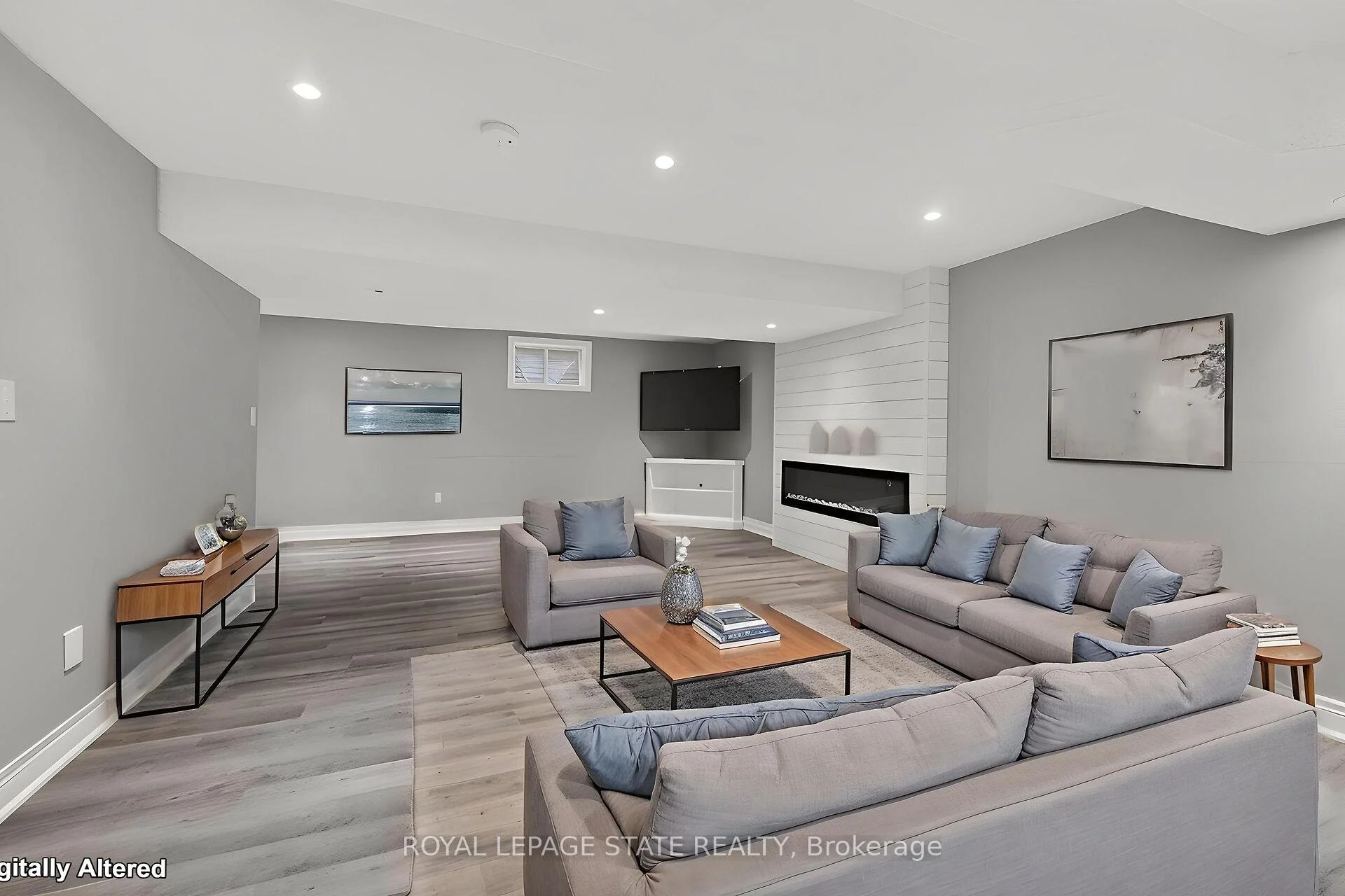 Photo 36 of 43 Wilbur Drive, Hamilton, Binbrook — HOMEH