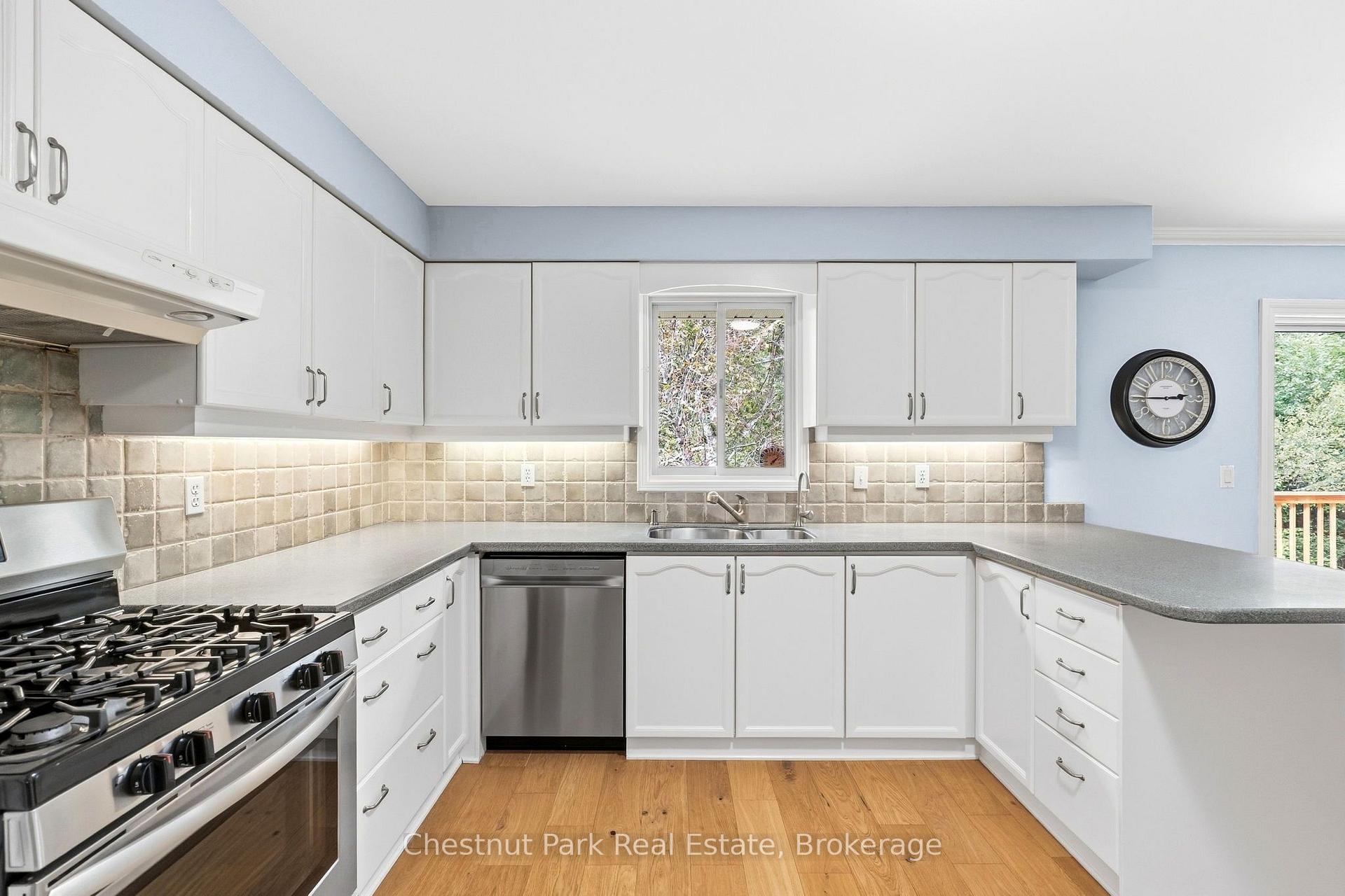Photo 9 of 34 Glendale Road, Bracebridge, Monck (Bracebridge) — HOMEH