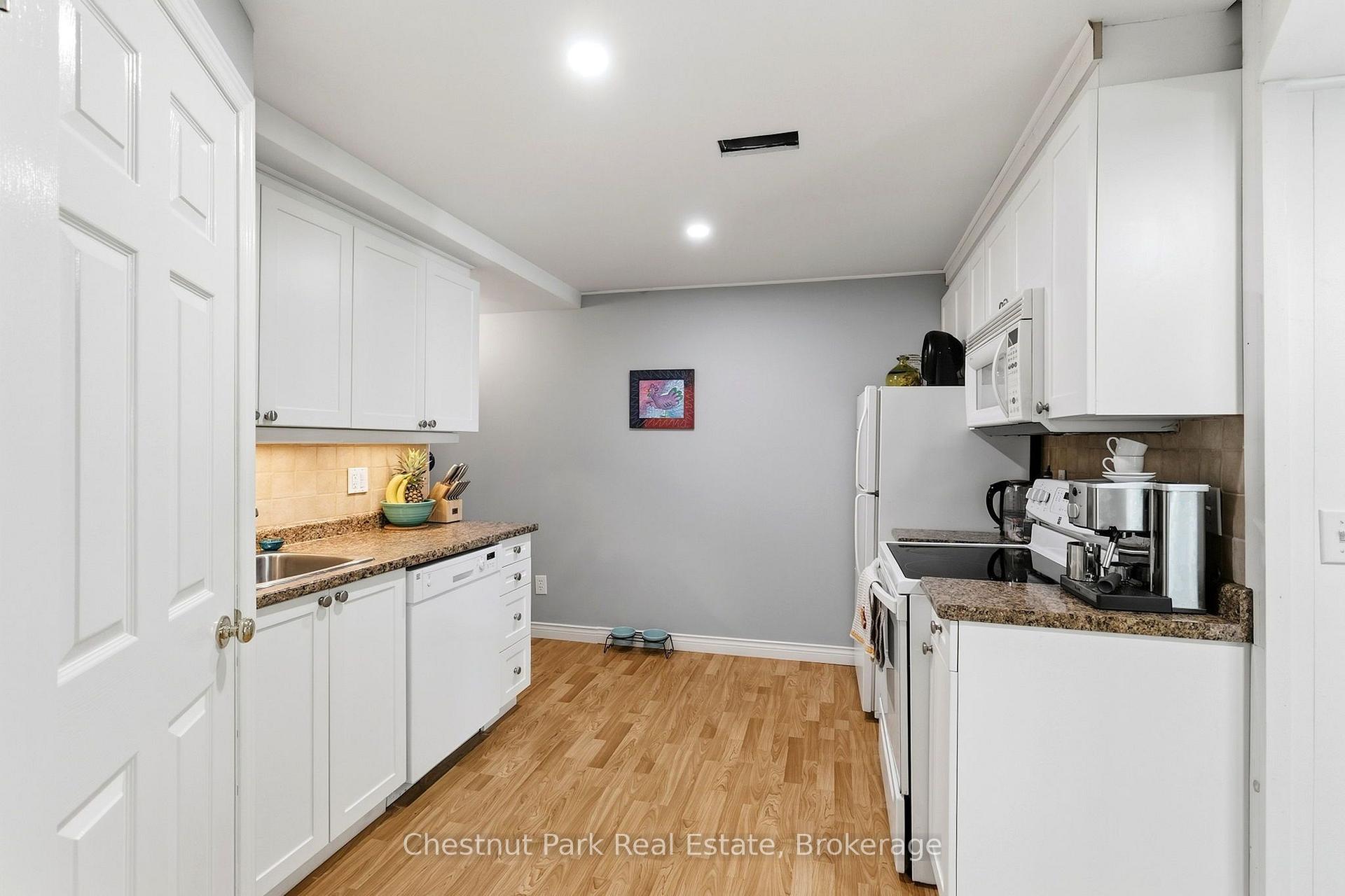 Photo 21 of 34 Glendale Road, Bracebridge, Monck (Bracebridge) — HOMEH