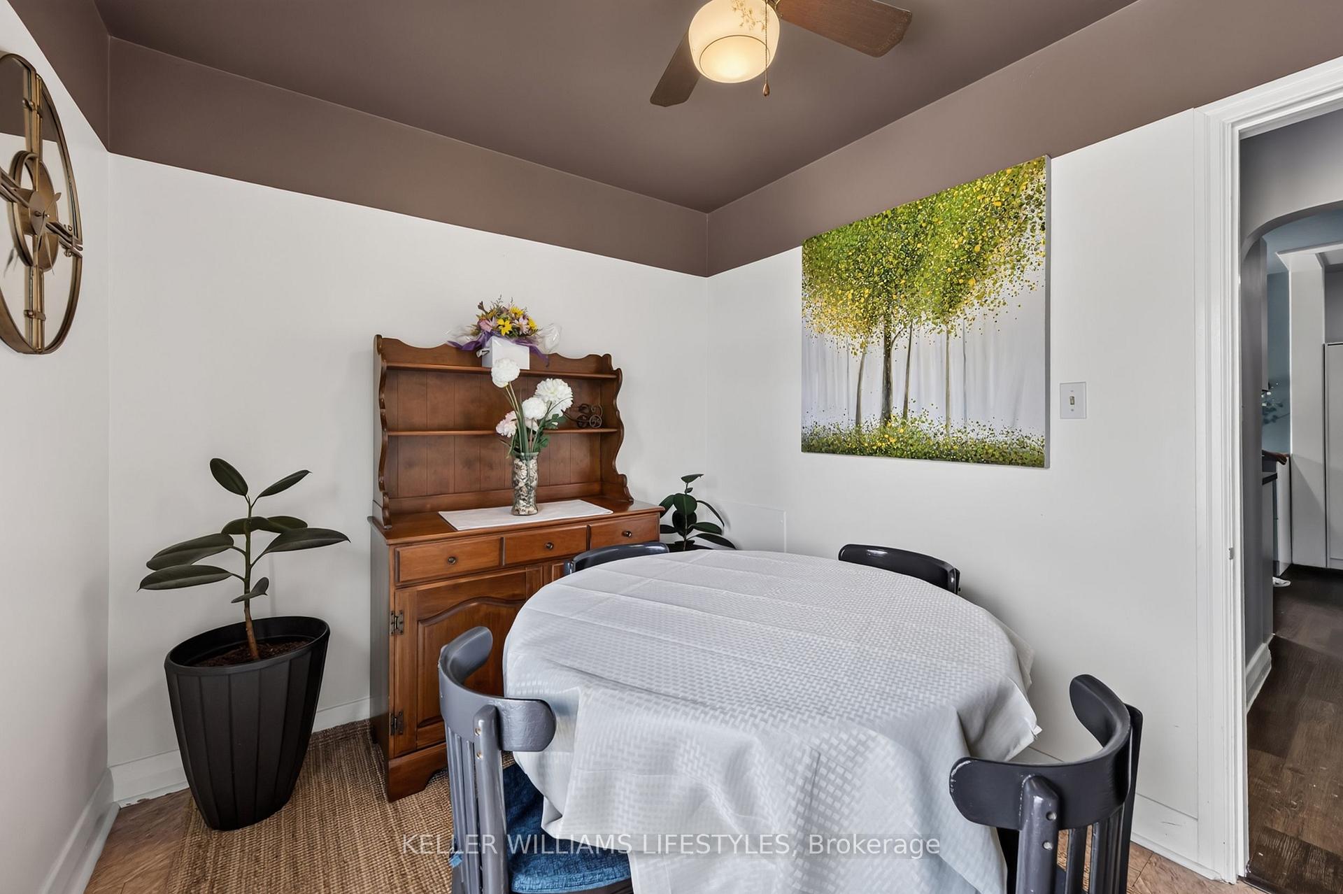 Photo 13 of 40 Magee Street, London, East O — HOMEH
