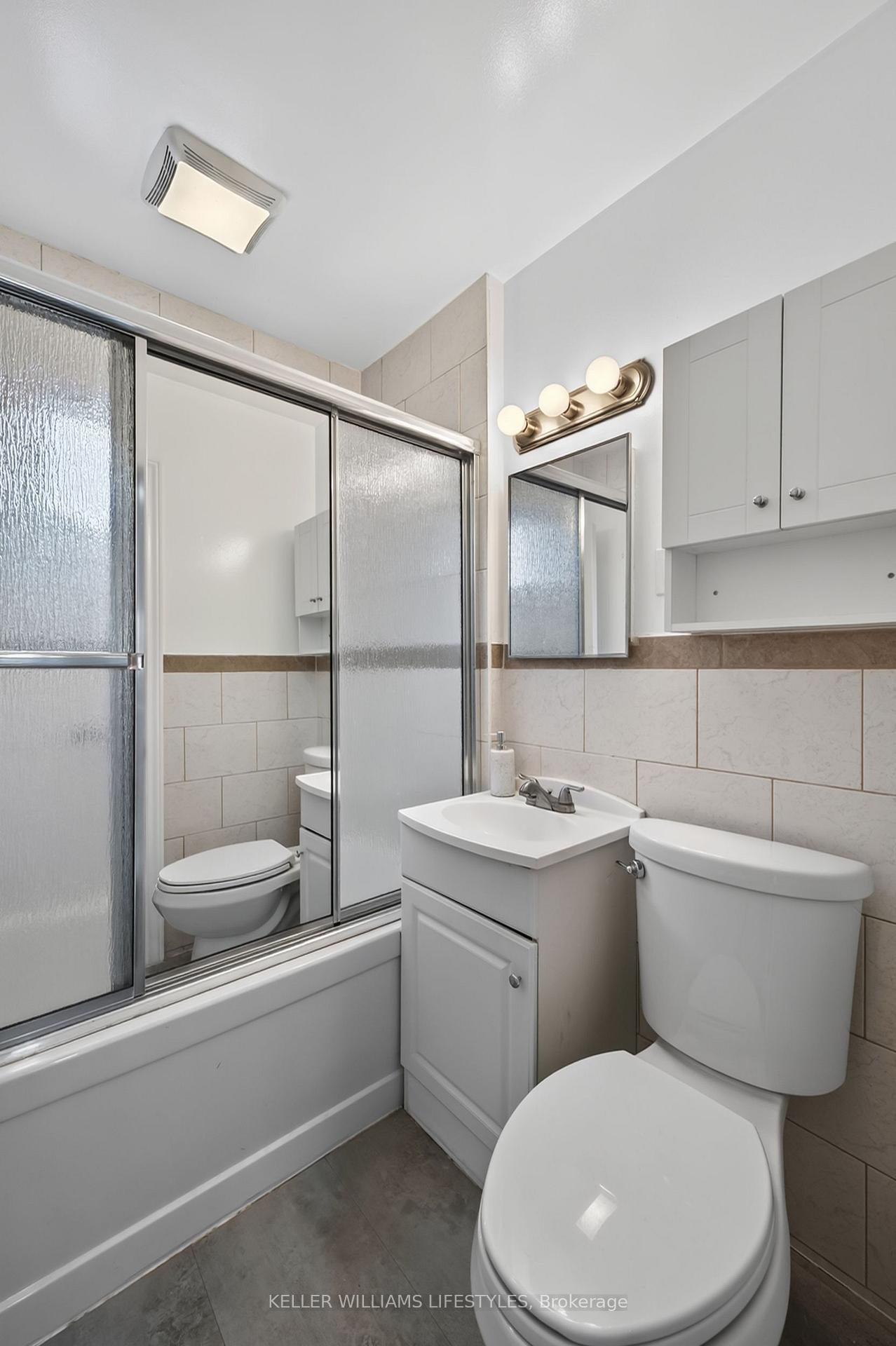Photo 16 of 40 Magee Street, London, East O — HOMEH