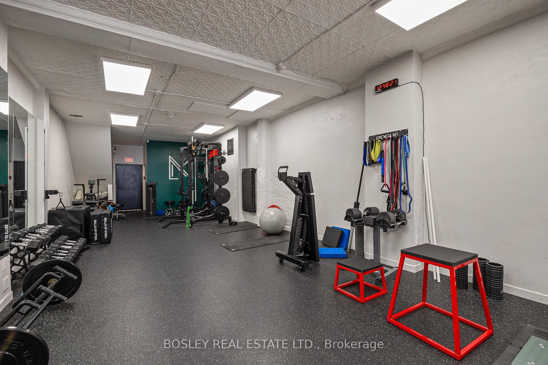 Photo 10 of 511 Mount Pleasant Road, Toronto, Mount Pleasant East — HOMEH