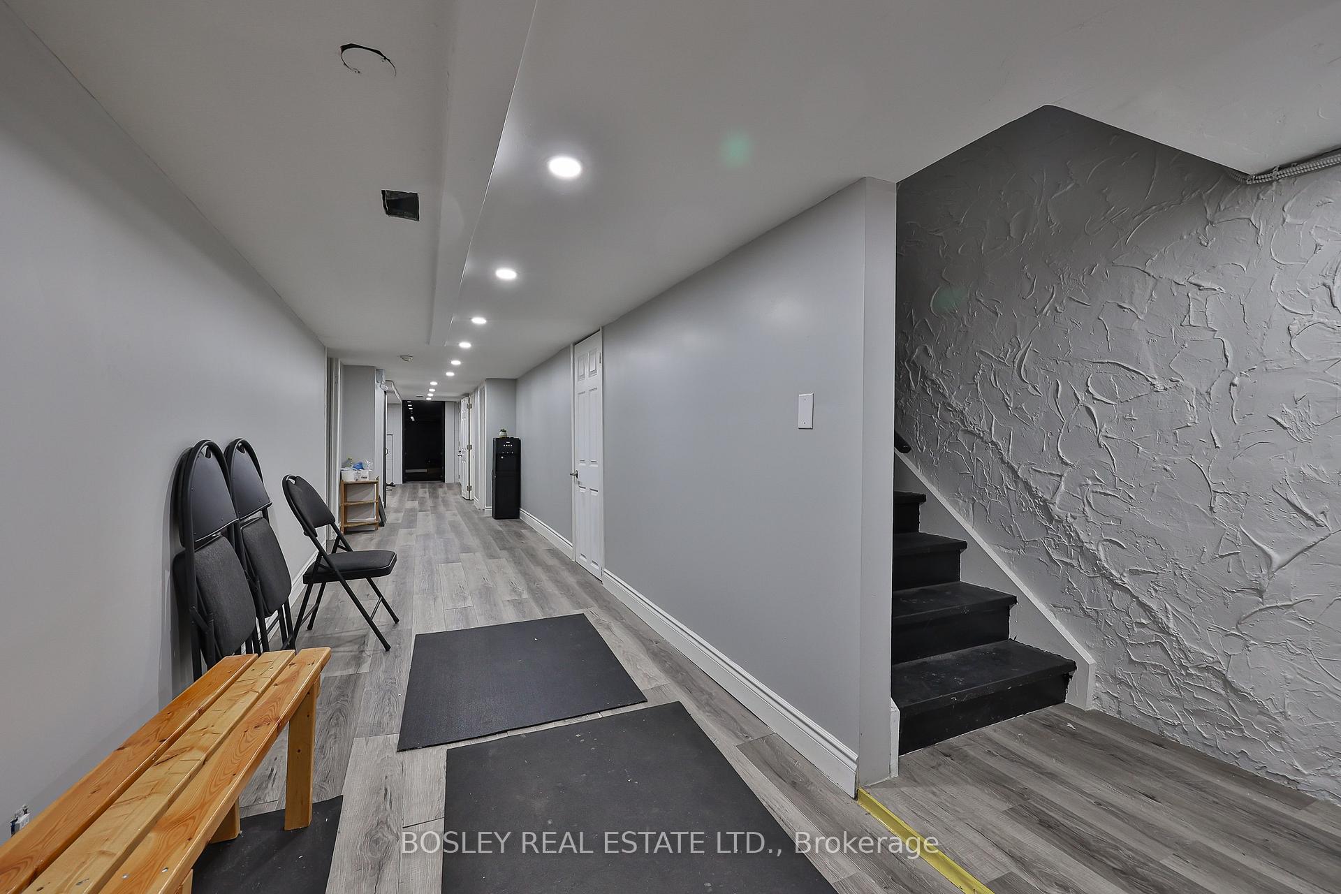Photo 13 of 511 Mount Pleasant Road, Toronto, Mount Pleasant East — HOMEH