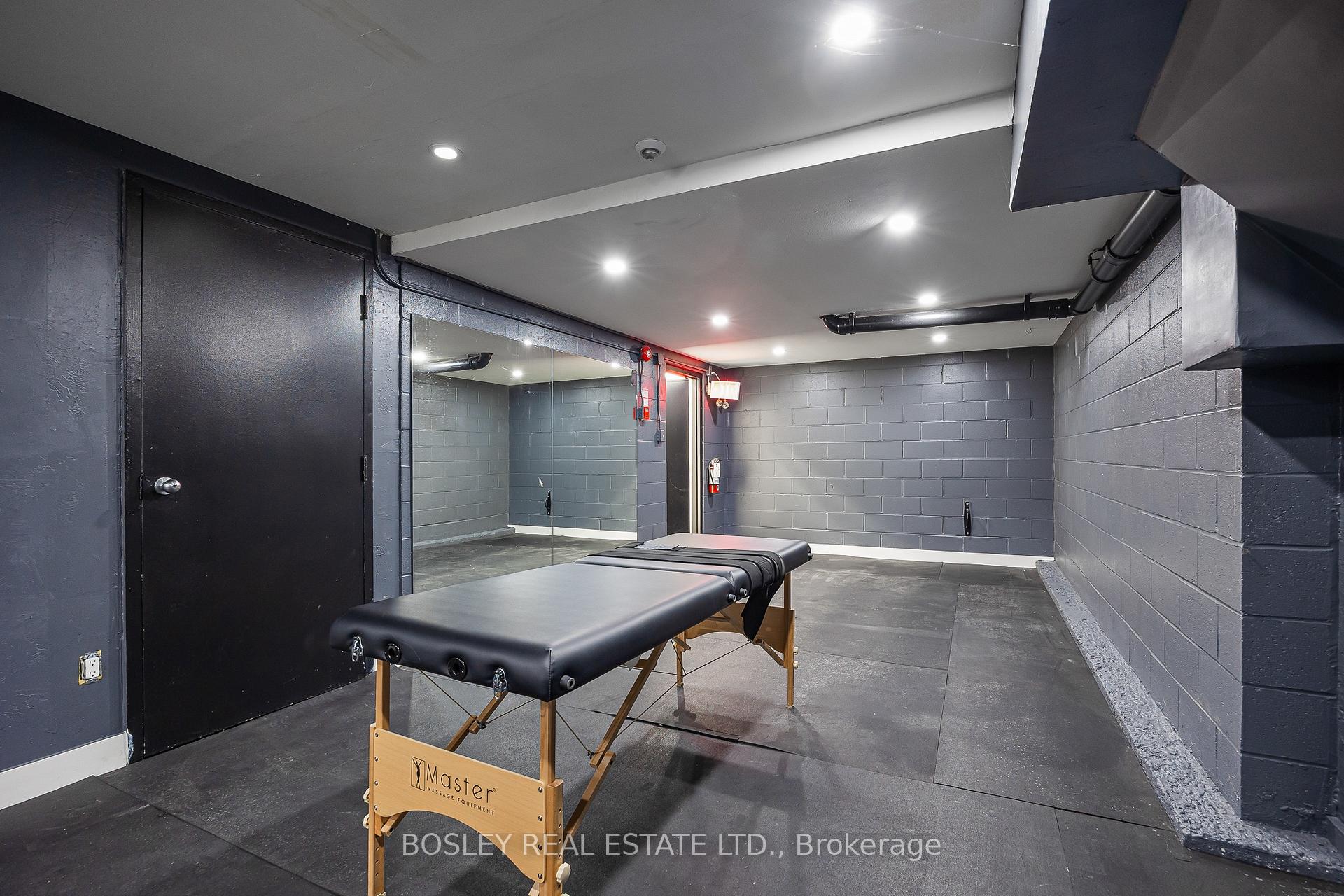 Photo 22 of 511 Mount Pleasant Road, Toronto, Mount Pleasant East — HOMEH