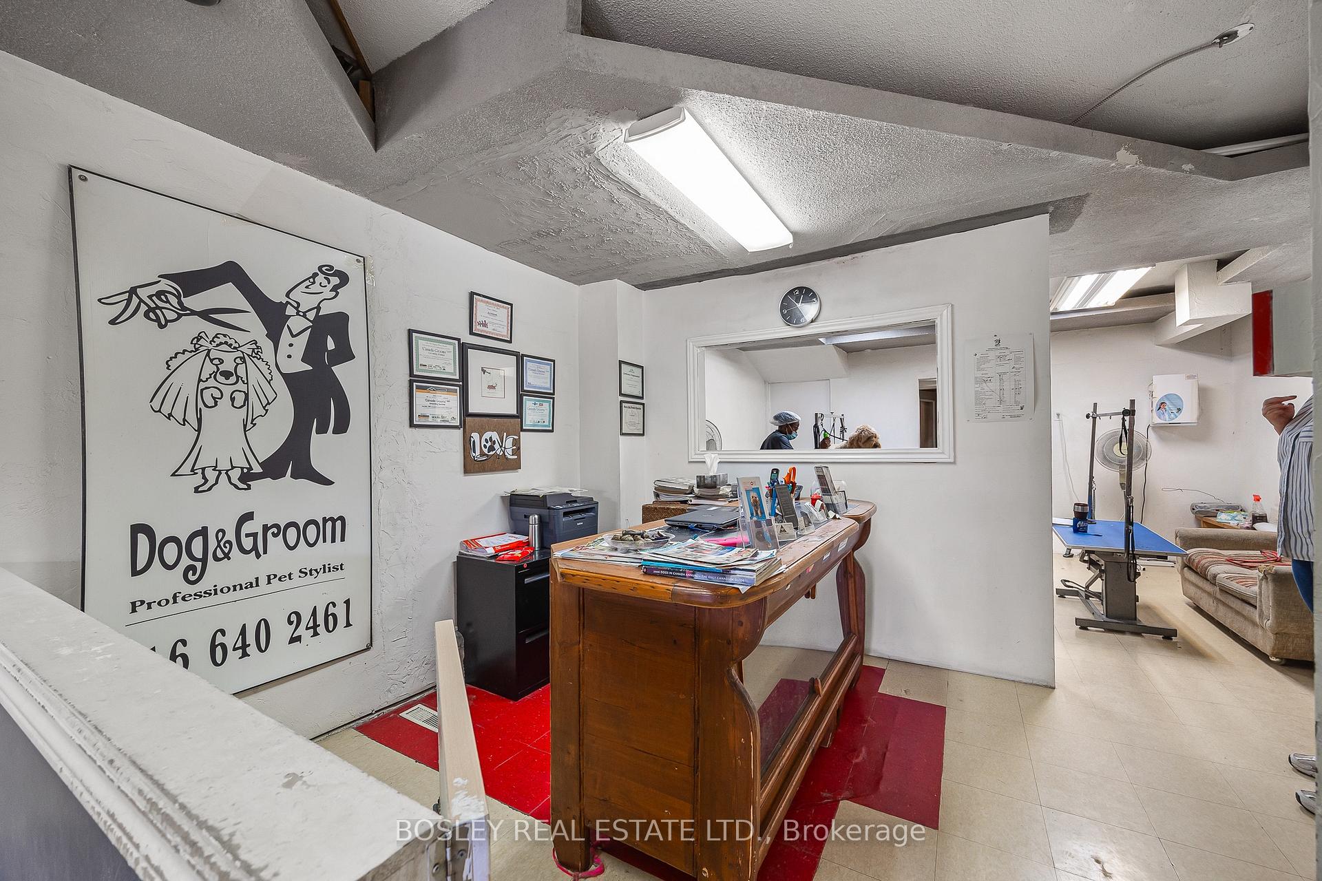 Photo 23 of 511 Mount Pleasant Road, Toronto, Mount Pleasant East — HOMEH