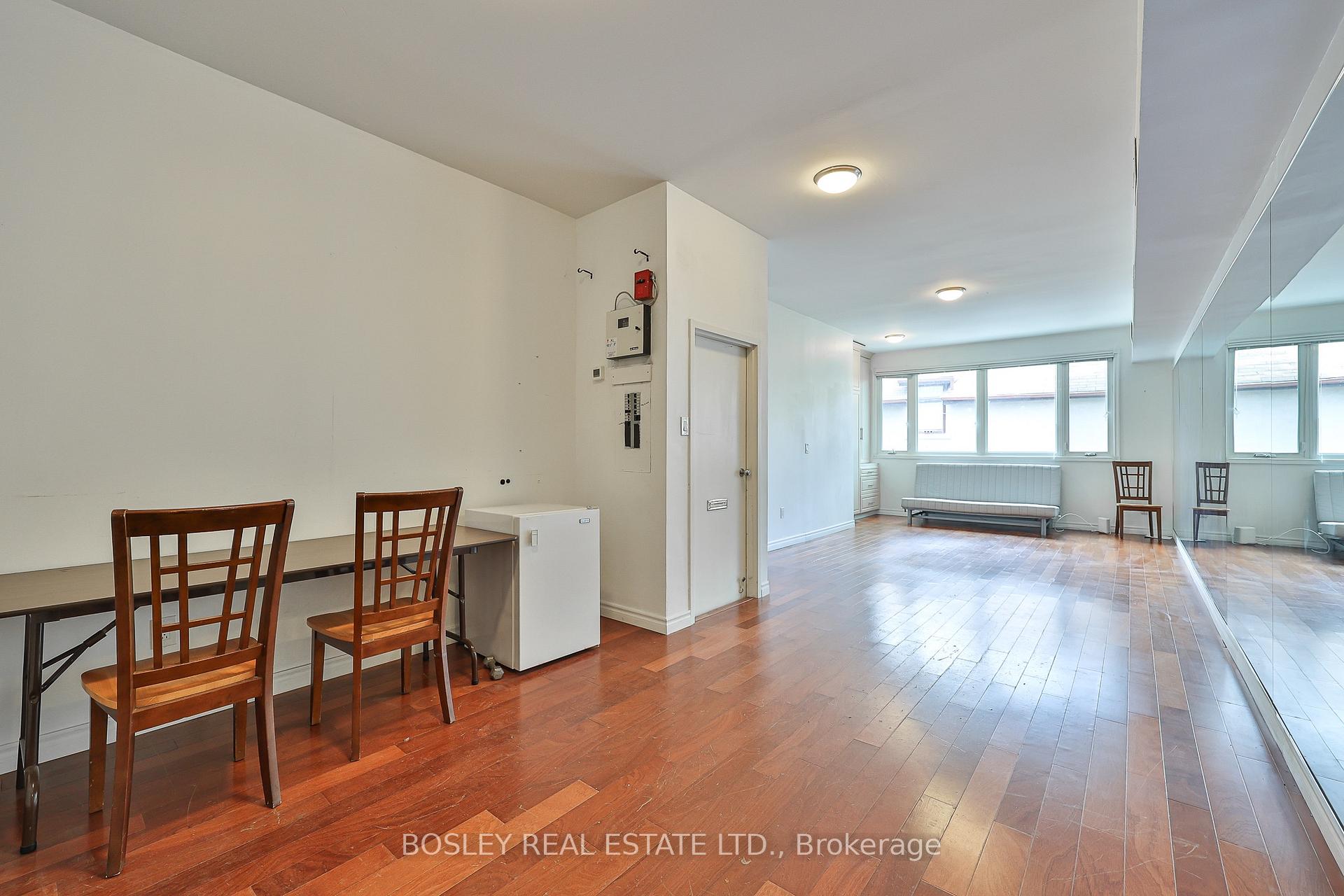 Photo 31 of 511 Mount Pleasant Road, Toronto, Mount Pleasant East — HOMEH