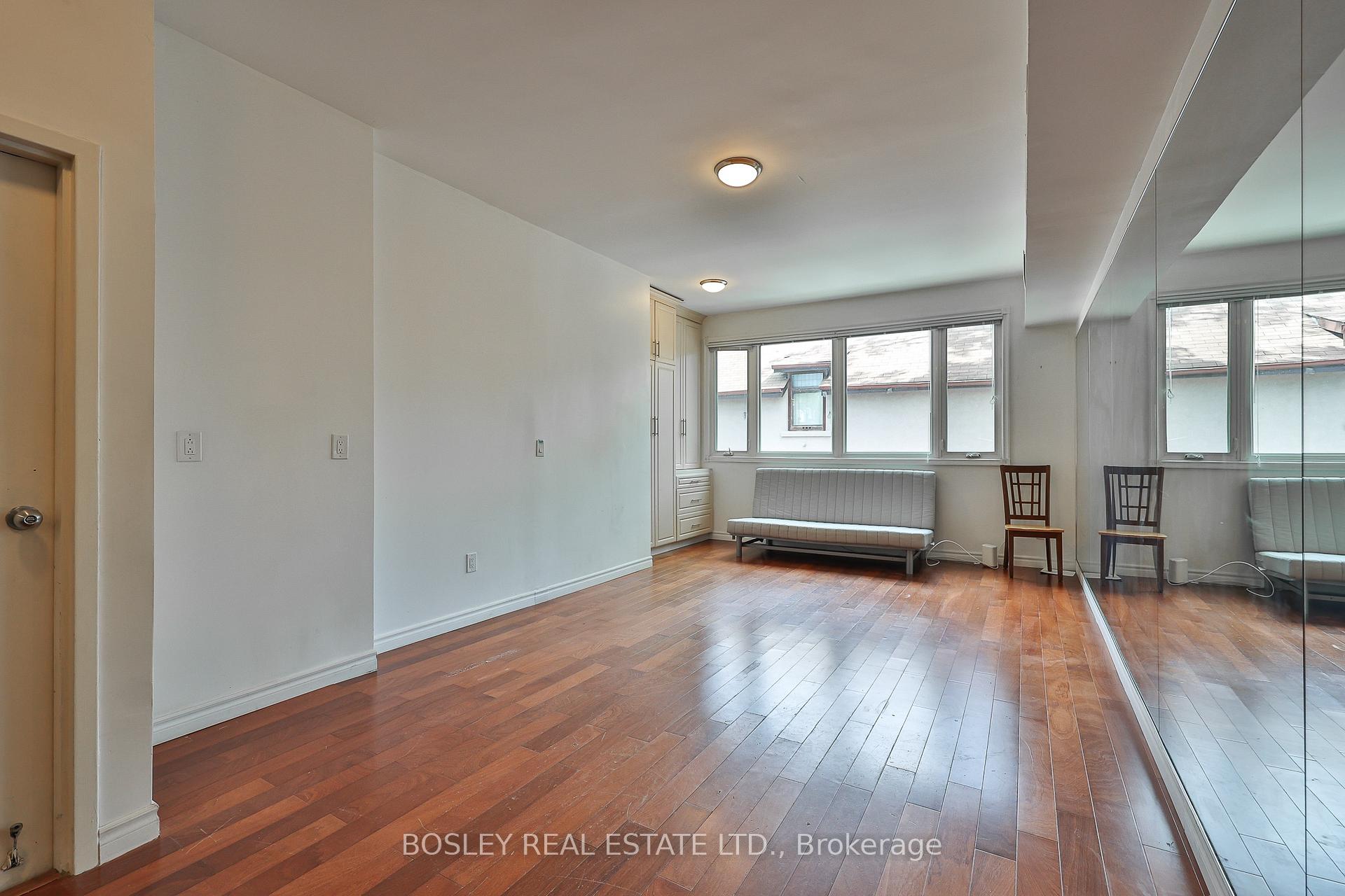 Photo 32 of 511 Mount Pleasant Road, Toronto, Mount Pleasant East — HOMEH