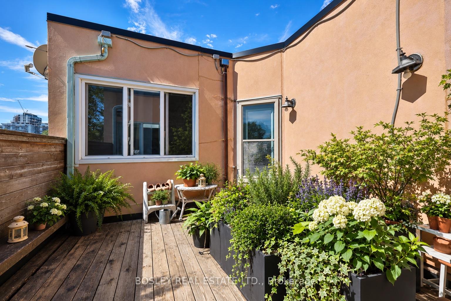 Photo 43 of 511 Mount Pleasant Road, Toronto, Mount Pleasant East — HOMEH