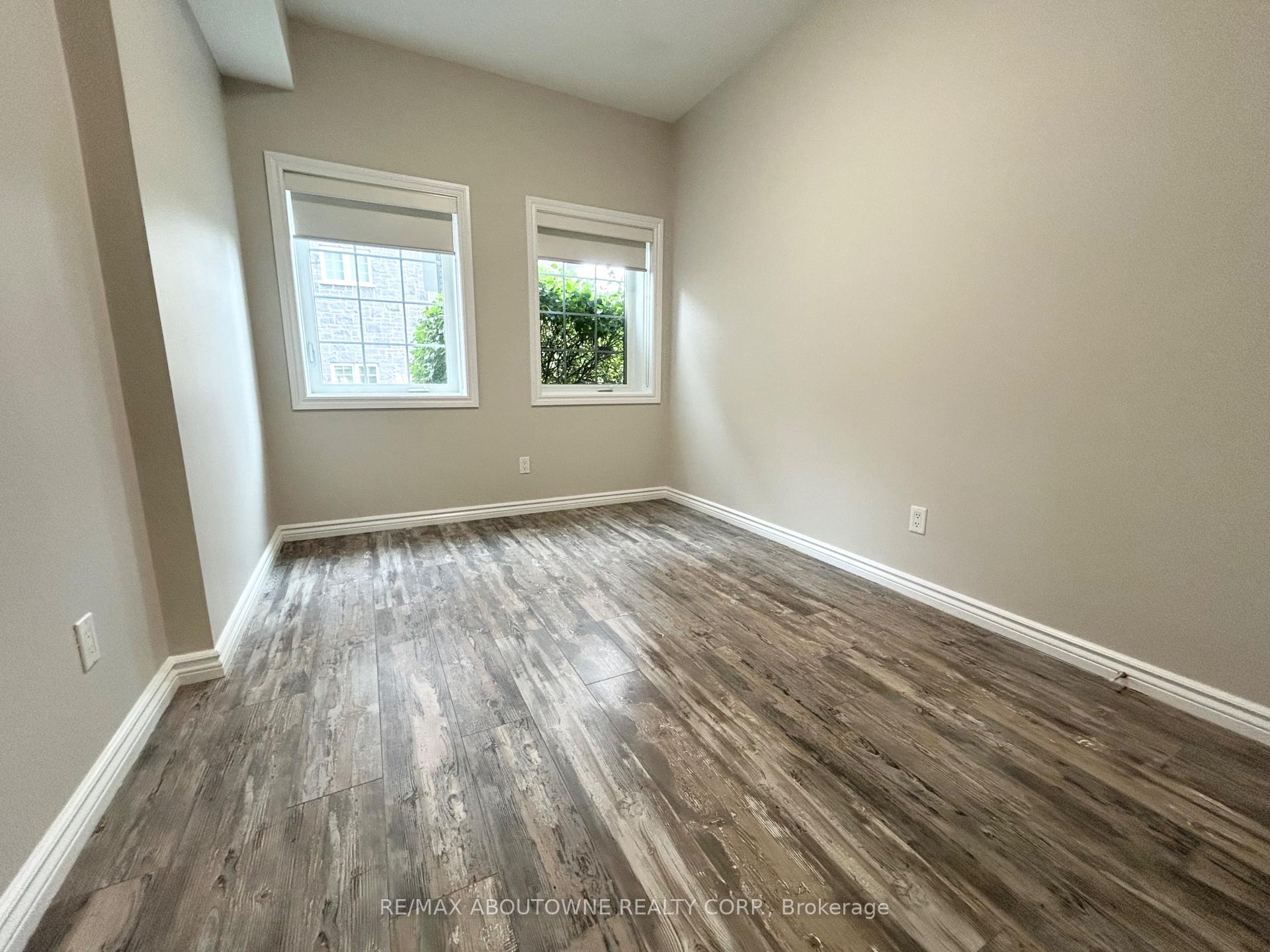 Photo 10 of Unit 102, 5 Rittenhouse Road, Kitchener, Country Hills West — HOMEH