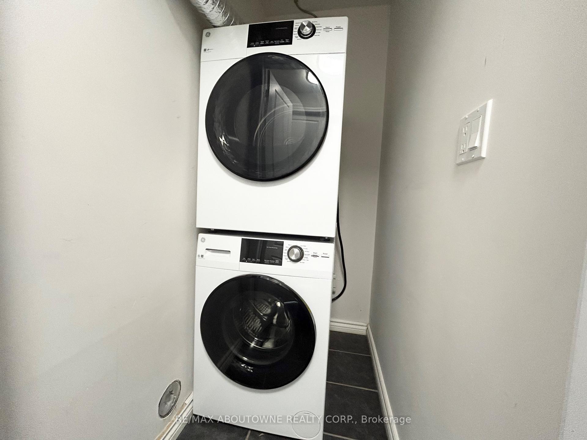 Photo 15 of Unit 102, 5 Rittenhouse Road, Kitchener, Country Hills West — HOMEH