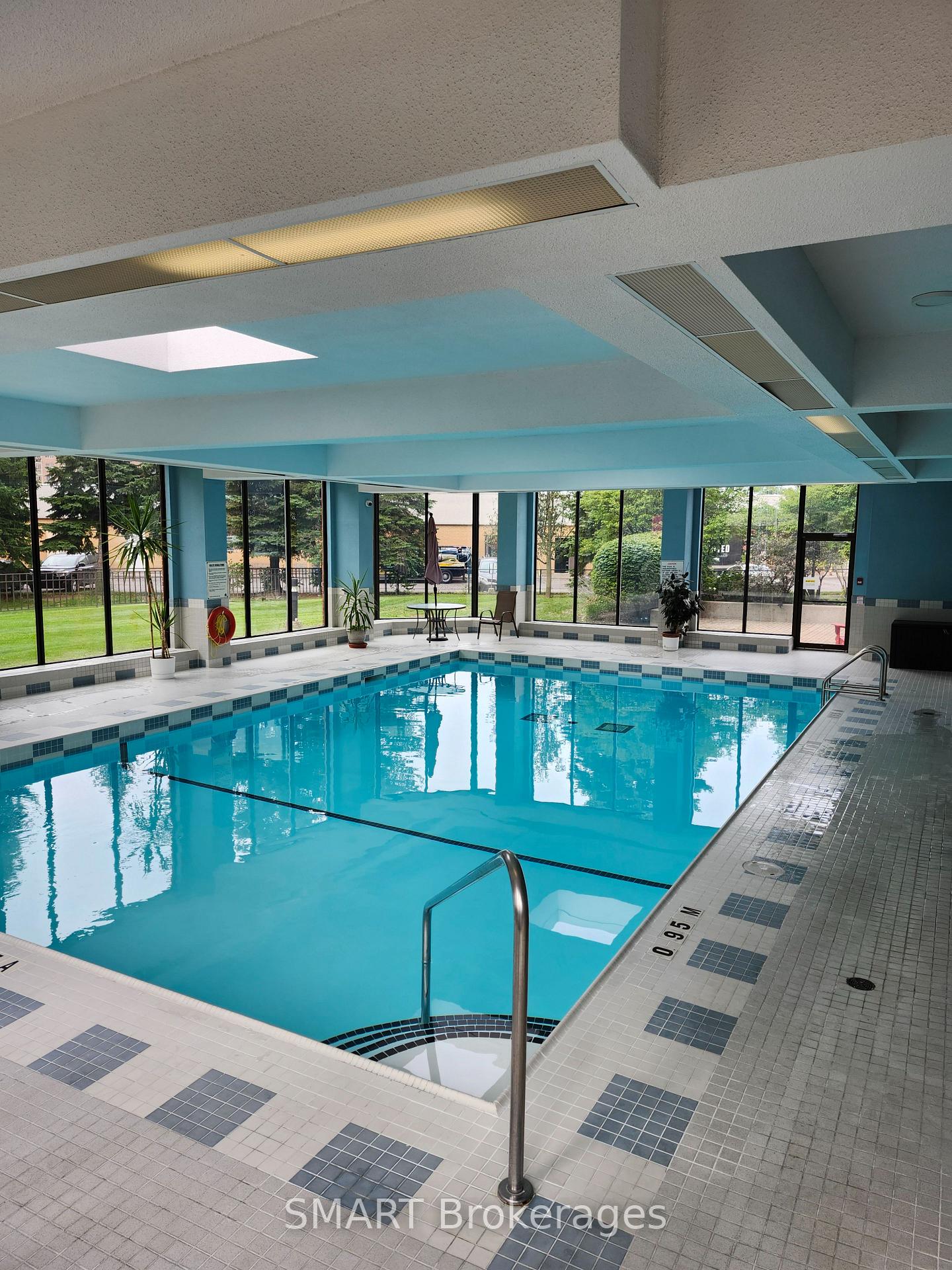 Photo 17 of Unit 103, 33 Weldrick Road E, Richmond Hill, Observatory — HOMEH