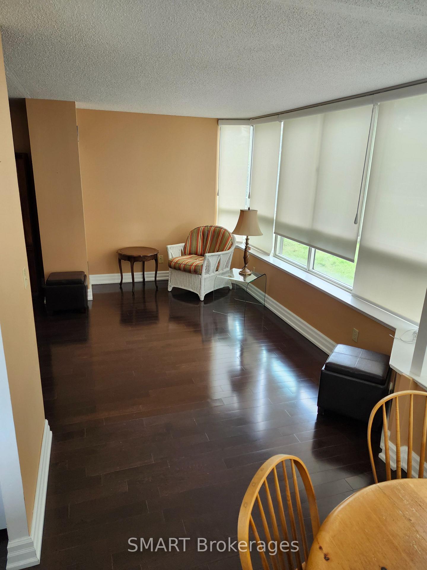 Photo 39 of Unit 103, 33 Weldrick Road E, Richmond Hill, Observatory — HOMEH