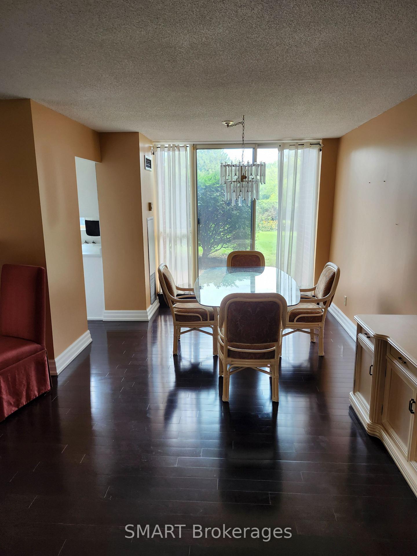 Photo 51 of Unit 103, 33 Weldrick Road E, Richmond Hill, Observatory — HOMEH