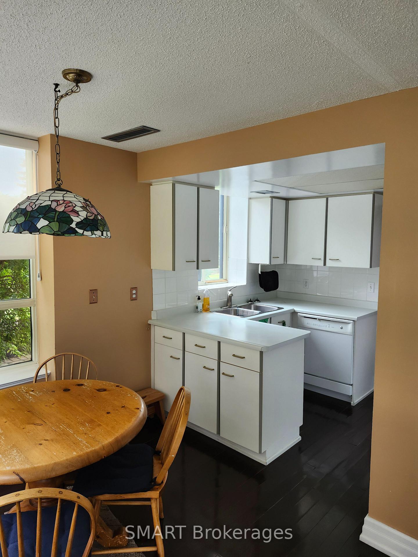 Photo 20 of Unit 103, 33 Weldrick Road E, Richmond Hill, Observatory — HOMEH
