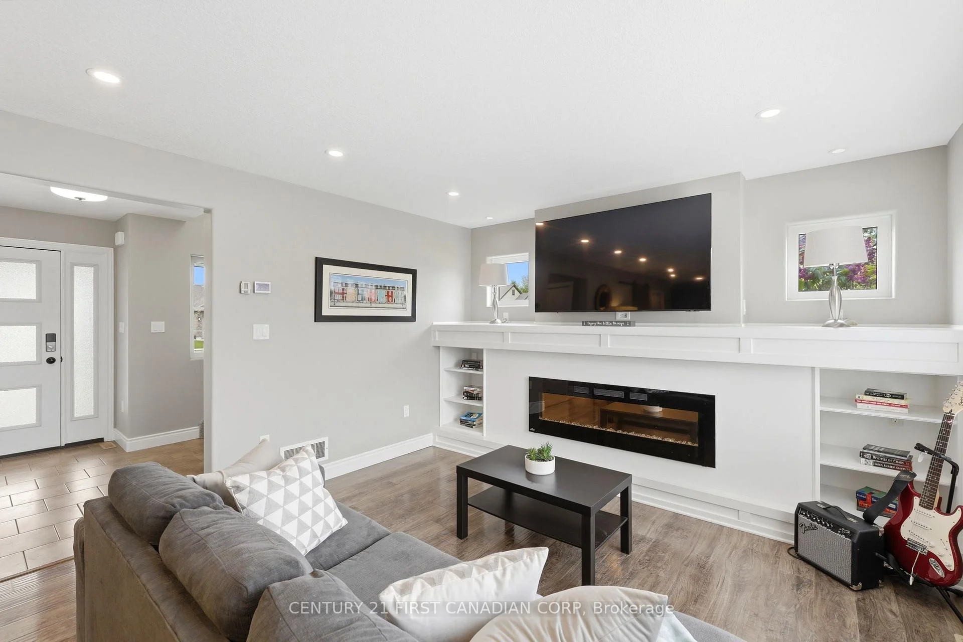 Photo 13 of 12 Glenwood Street, St. Thomas — HOMEH
