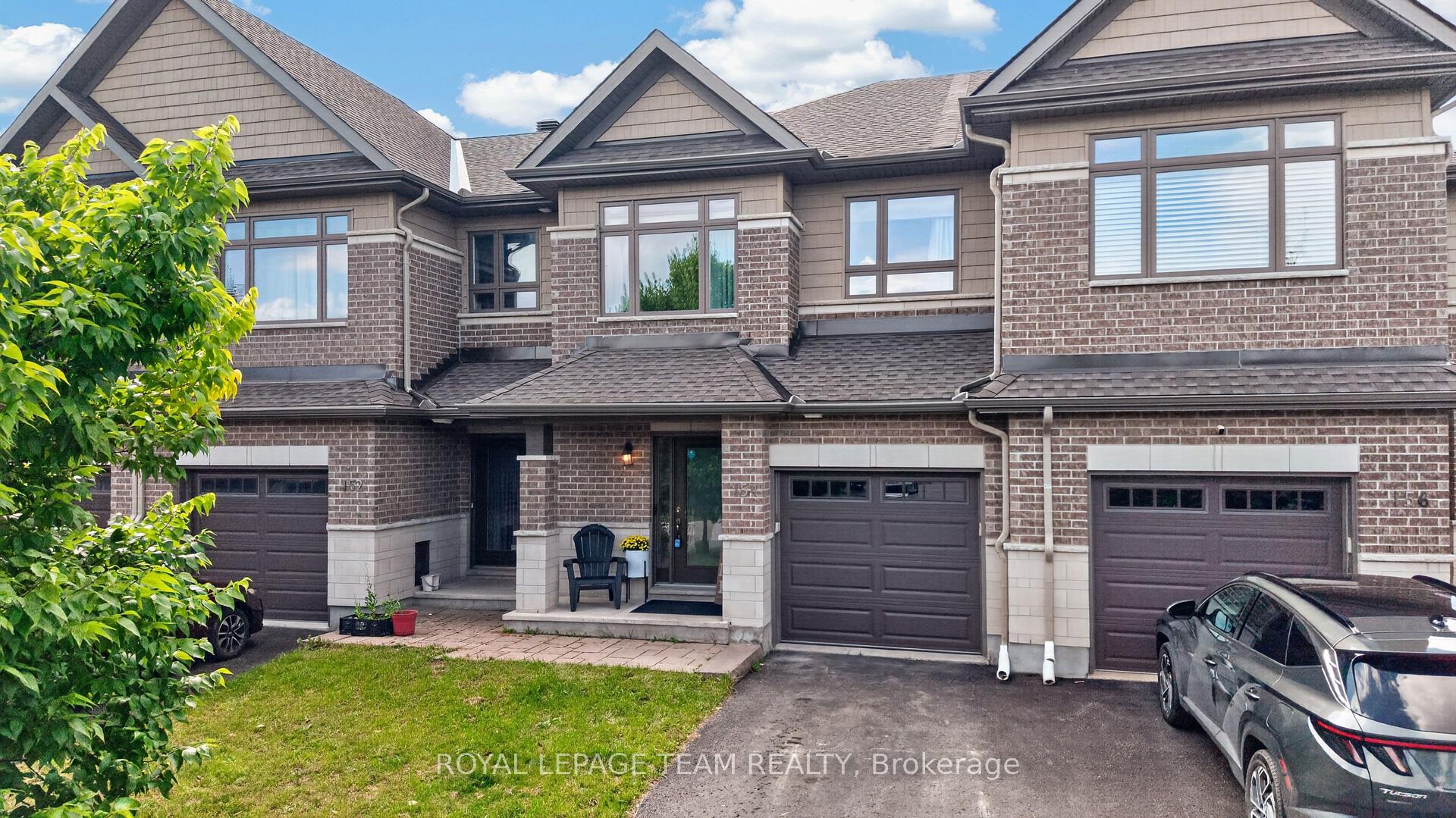 Photo 2 of 154 Woodhurst Crescent, Ottawa, Stittsville (South) — HOMEH