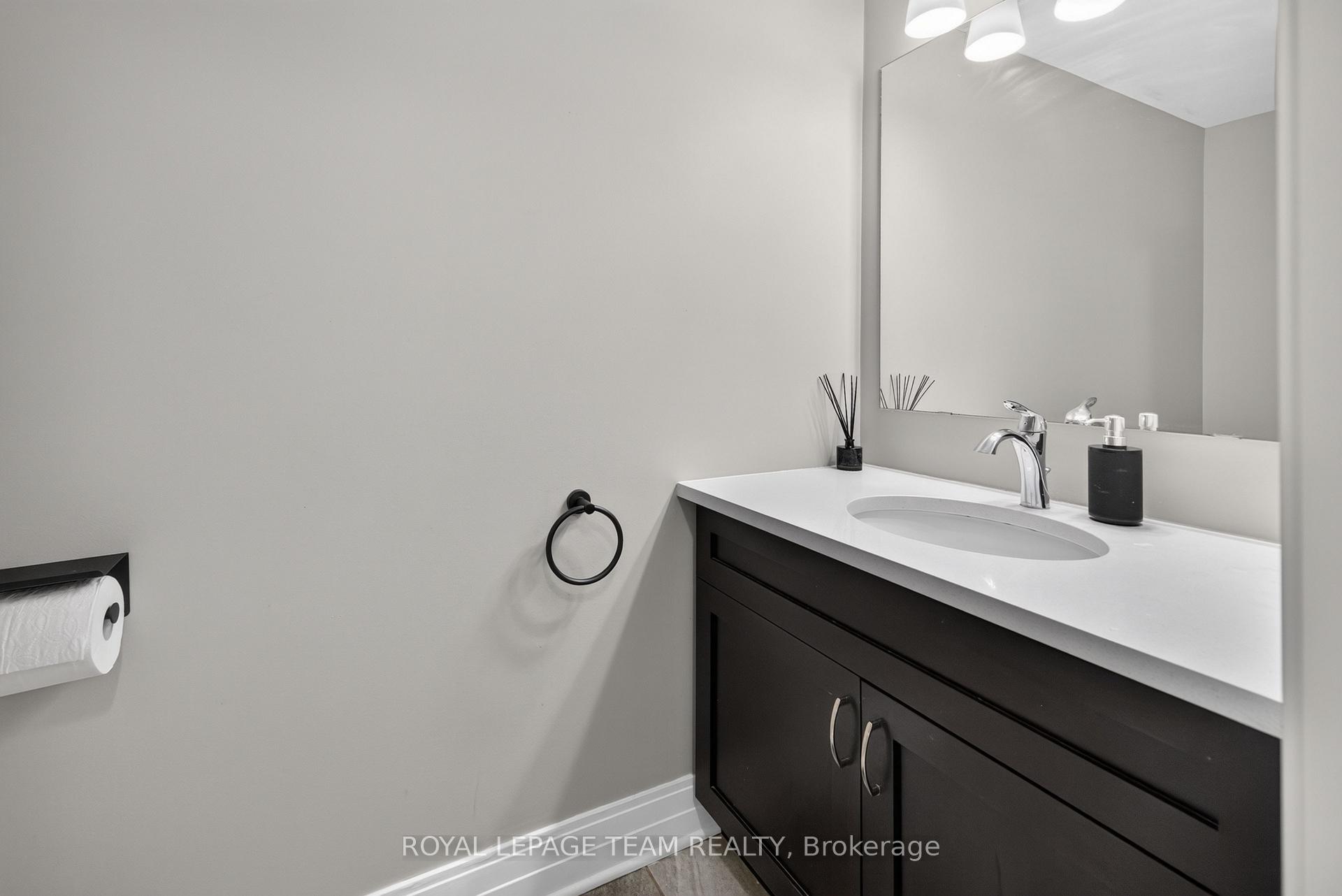 Photo 5 of 154 Woodhurst Crescent, Ottawa, Stittsville (South) — HOMEH