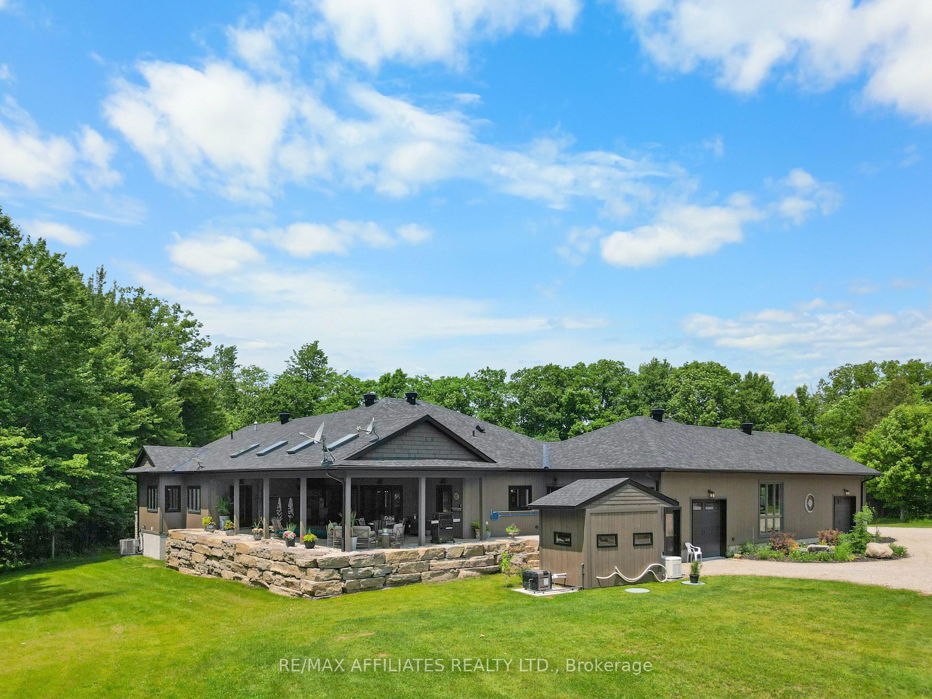 Photo 3 of 1155 Ebbs Bay Road, Carleton Place, Carleton Place — HOMEH
