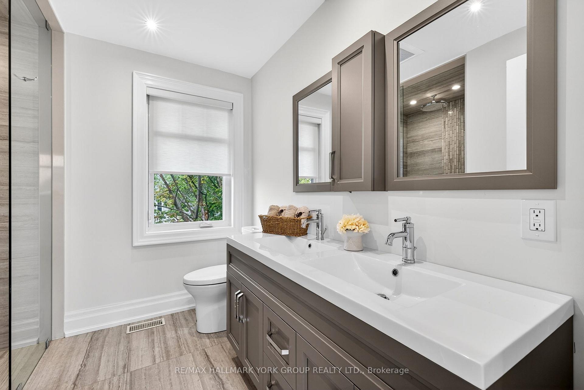 Photo 12 of 10 Grills Road, Kawartha Lakes, Mariposa — HOMEH