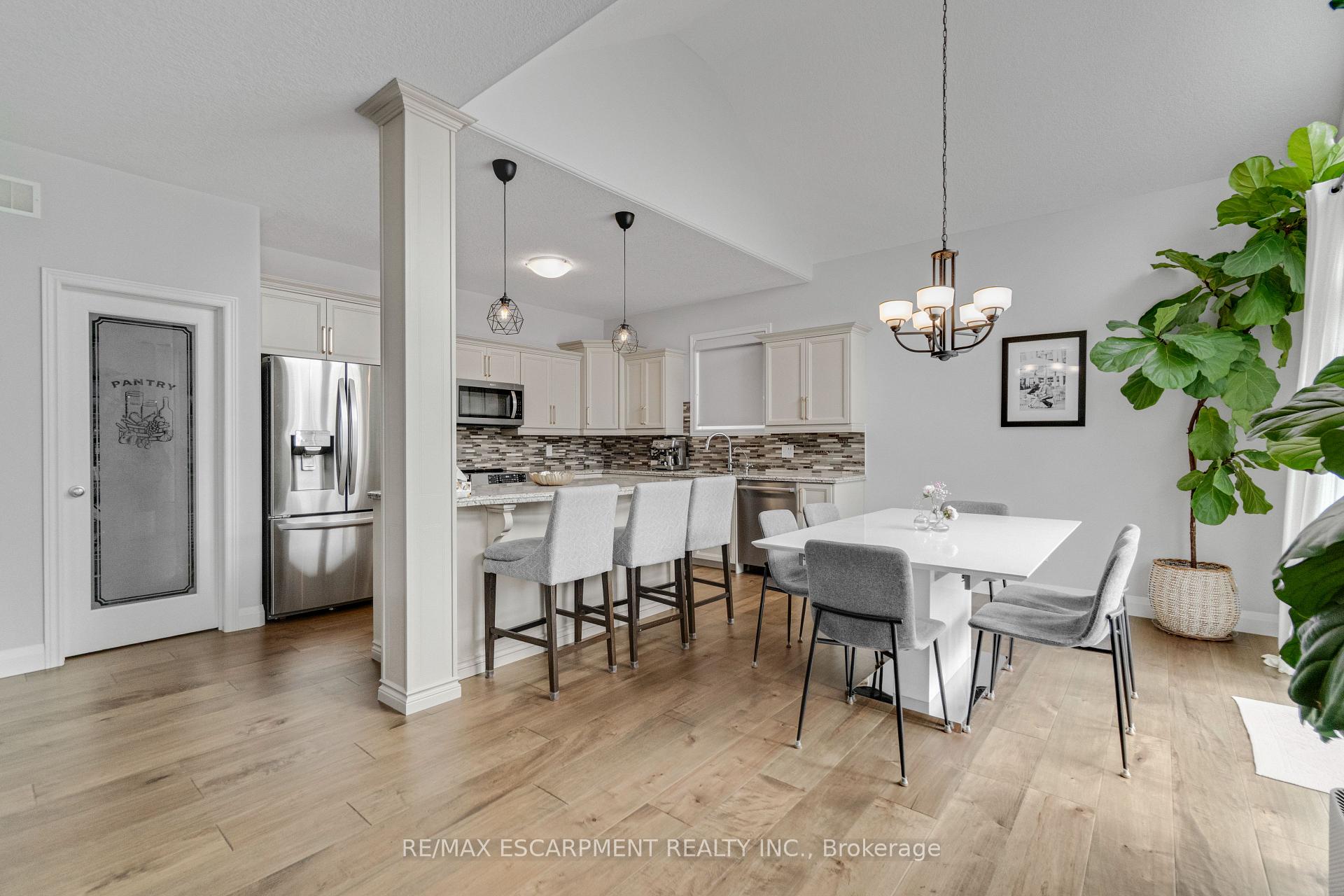 Photo 8 of 83 Frankfurt Street, Kitchener, Trussler — HOMEH