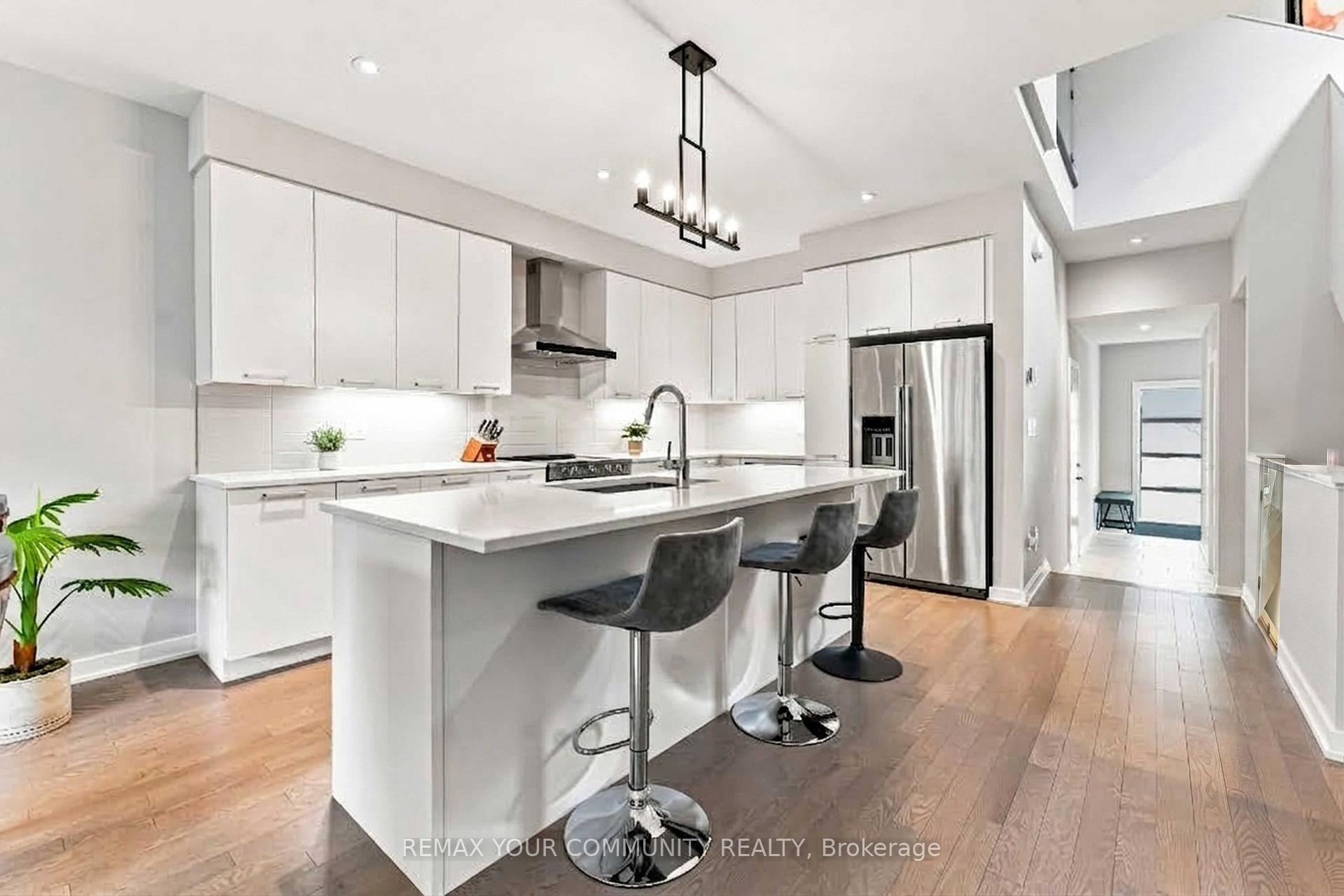 Photo 10 of 664 Odyssey Way, Ottawa, Leitrim — HOMEH