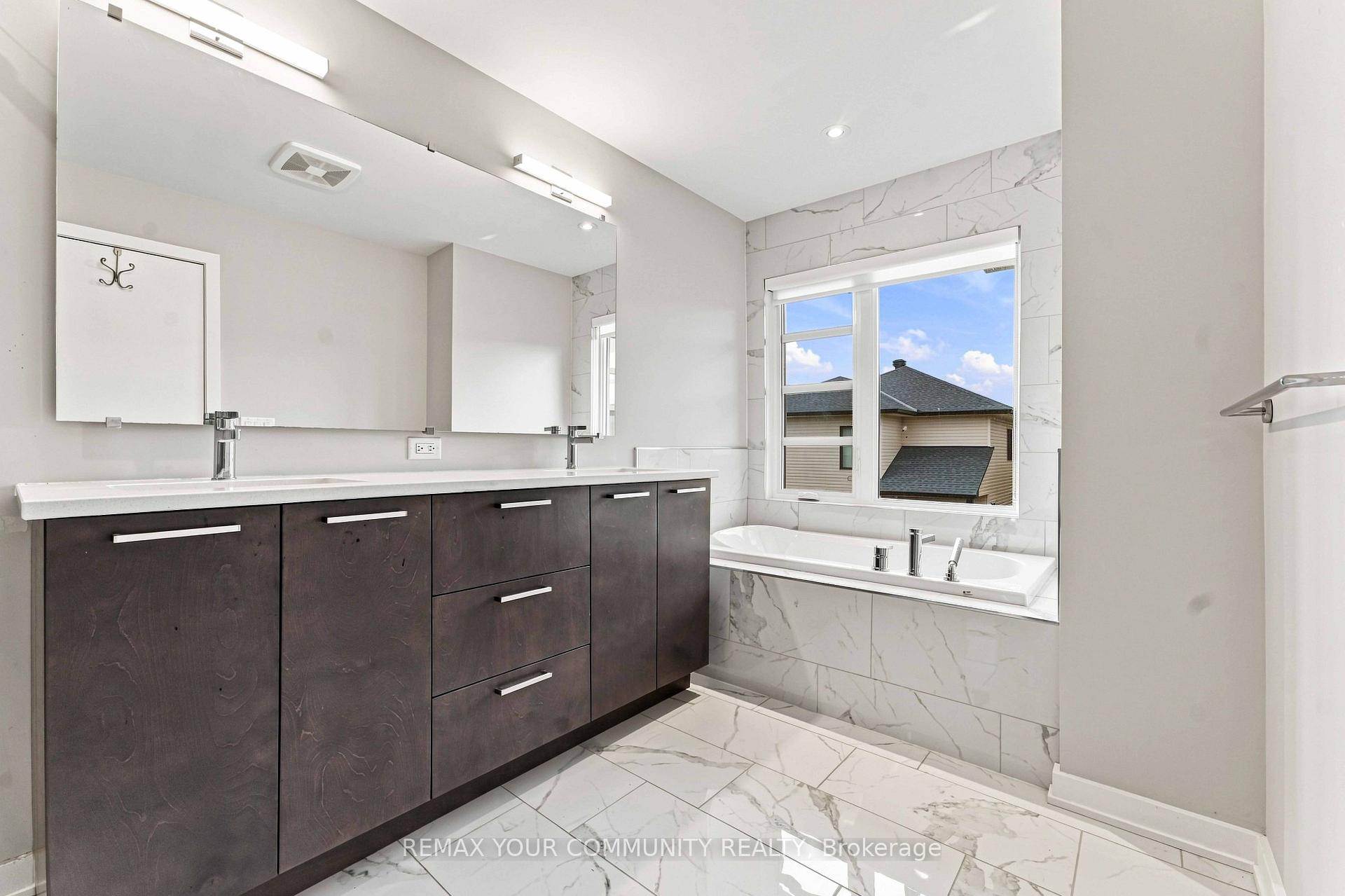 Photo 20 of 664 Odyssey Way, Ottawa, Leitrim — HOMEH