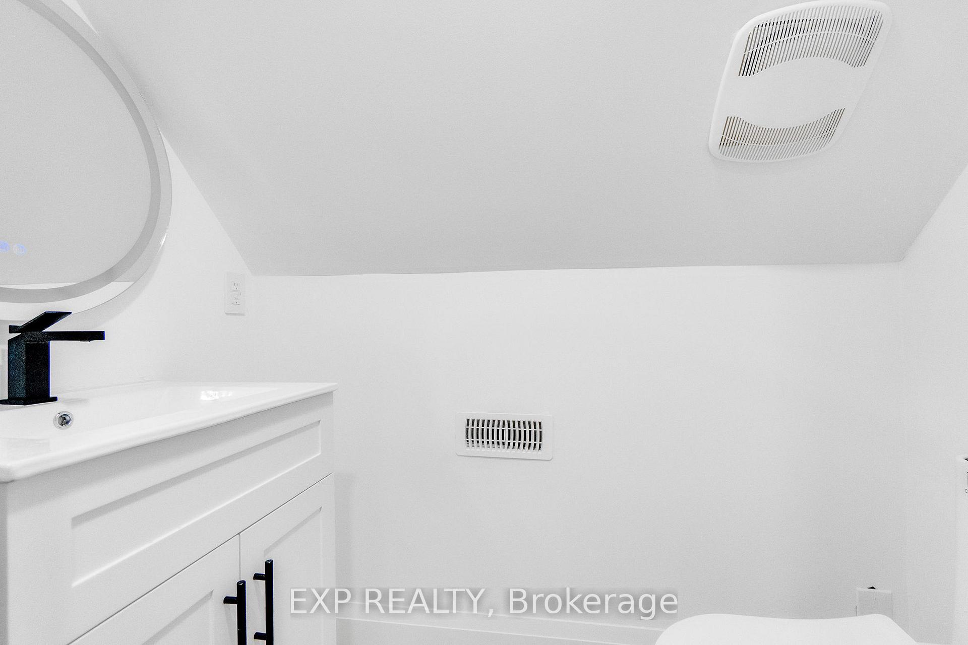 Photo 31 of 64 Lancaster Street E, Kitchener, Civic Centre — HOMEH