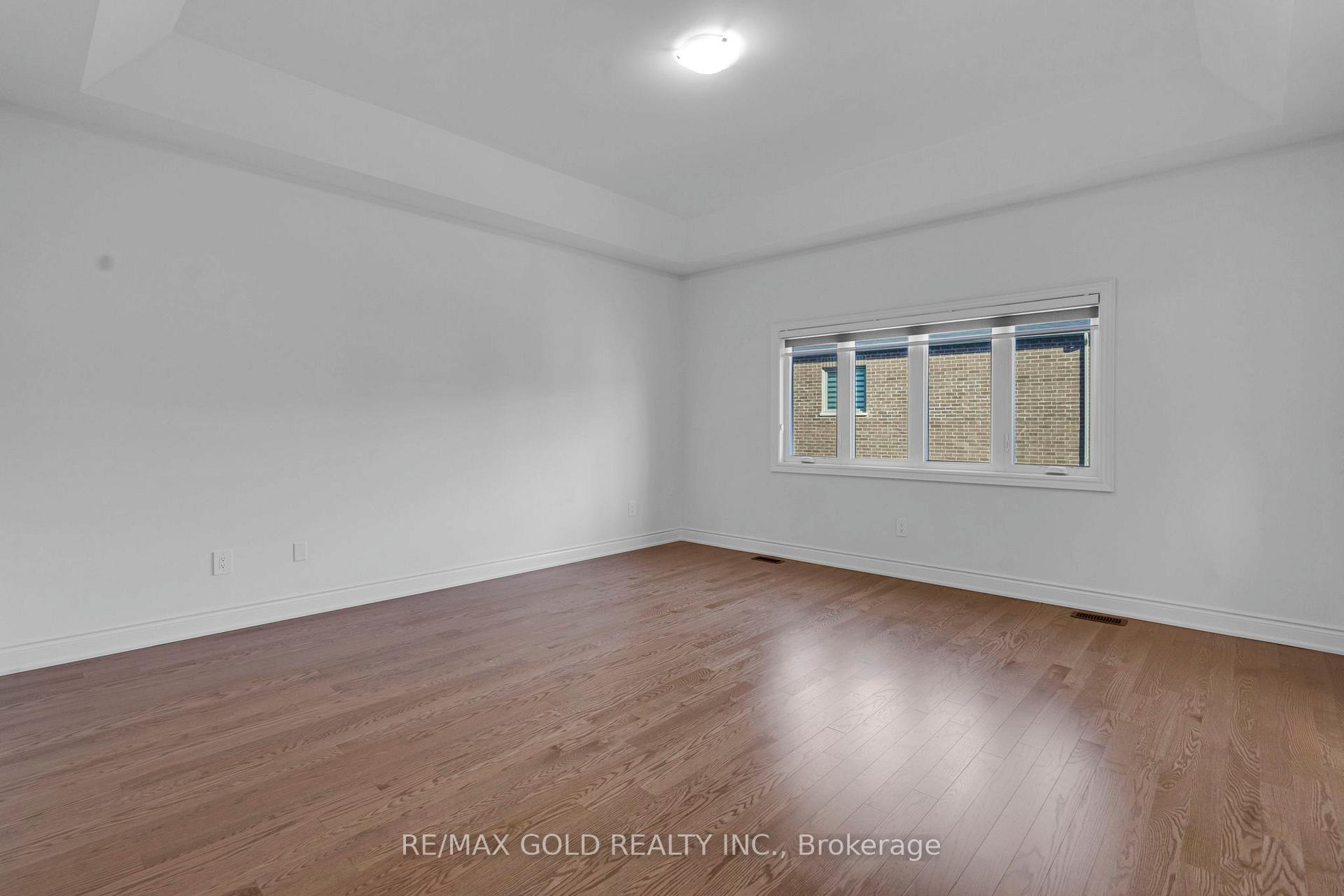 Photo 21 of 23 Bermondsey Way, Brampton, Bram West — HOMEH