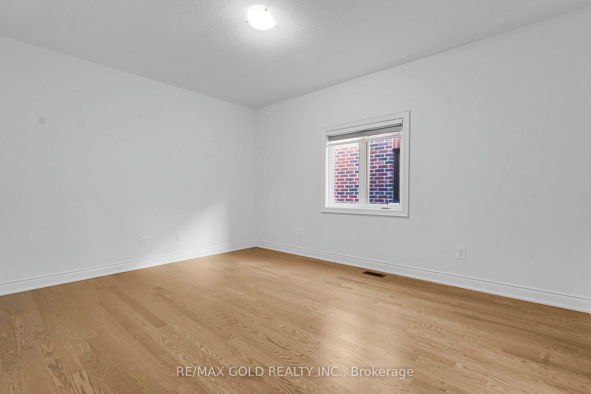 Photo 26 of 23 Bermondsey Way, Brampton, Bram West — HOMEH