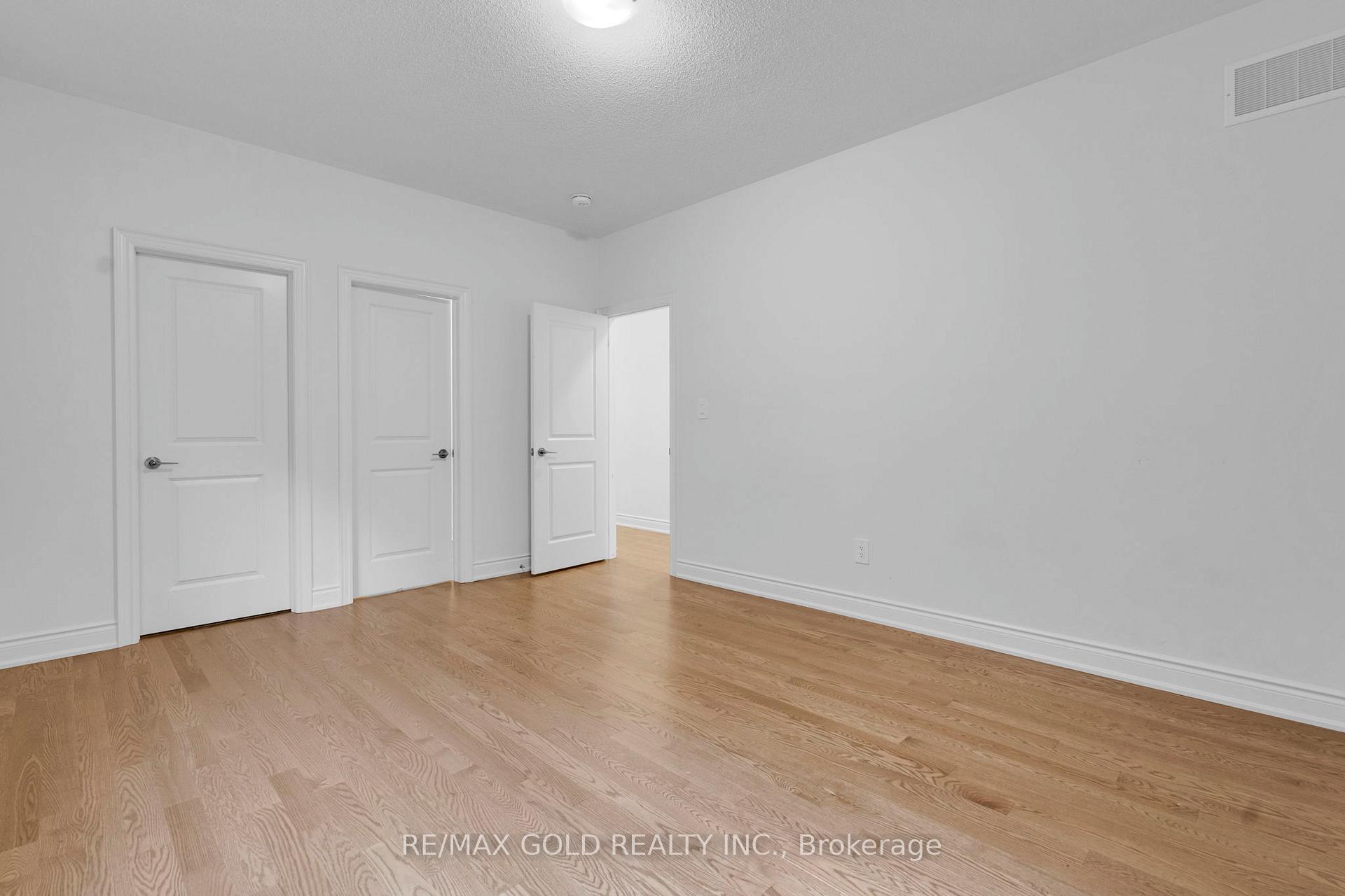 Photo 27 of 23 Bermondsey Way, Brampton, Bram West — HOMEH
