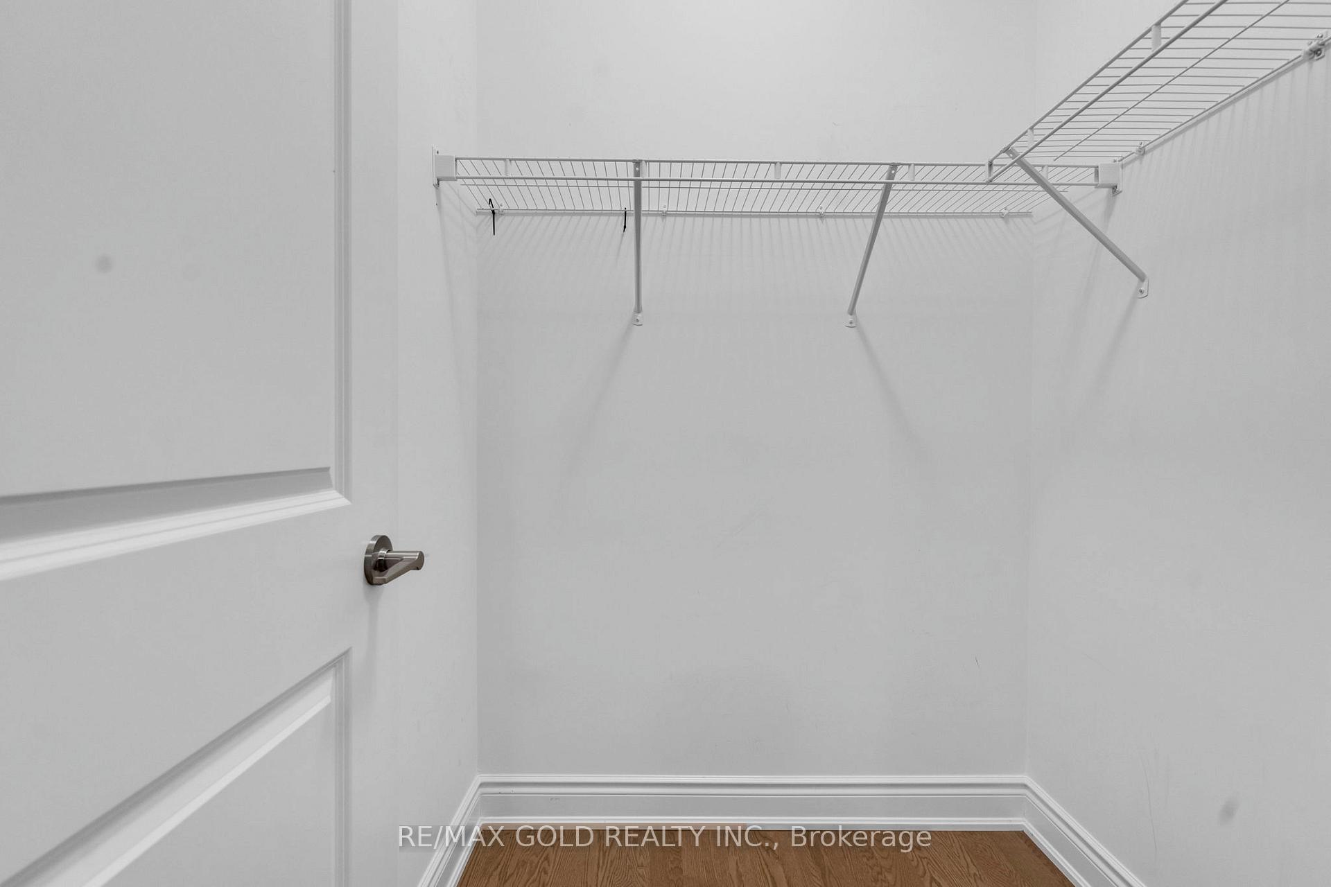 Photo 29 of 23 Bermondsey Way, Brampton, Bram West — HOMEH