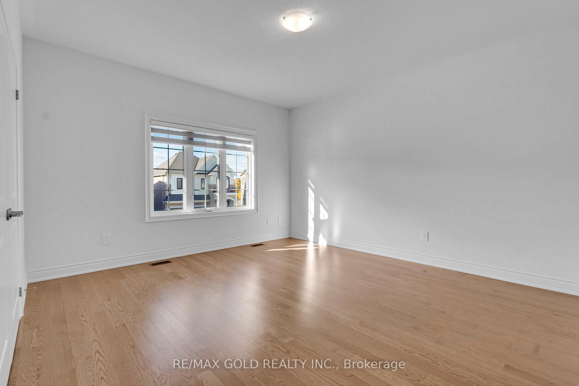 Photo 32 of 23 Bermondsey Way, Brampton, Bram West — HOMEH