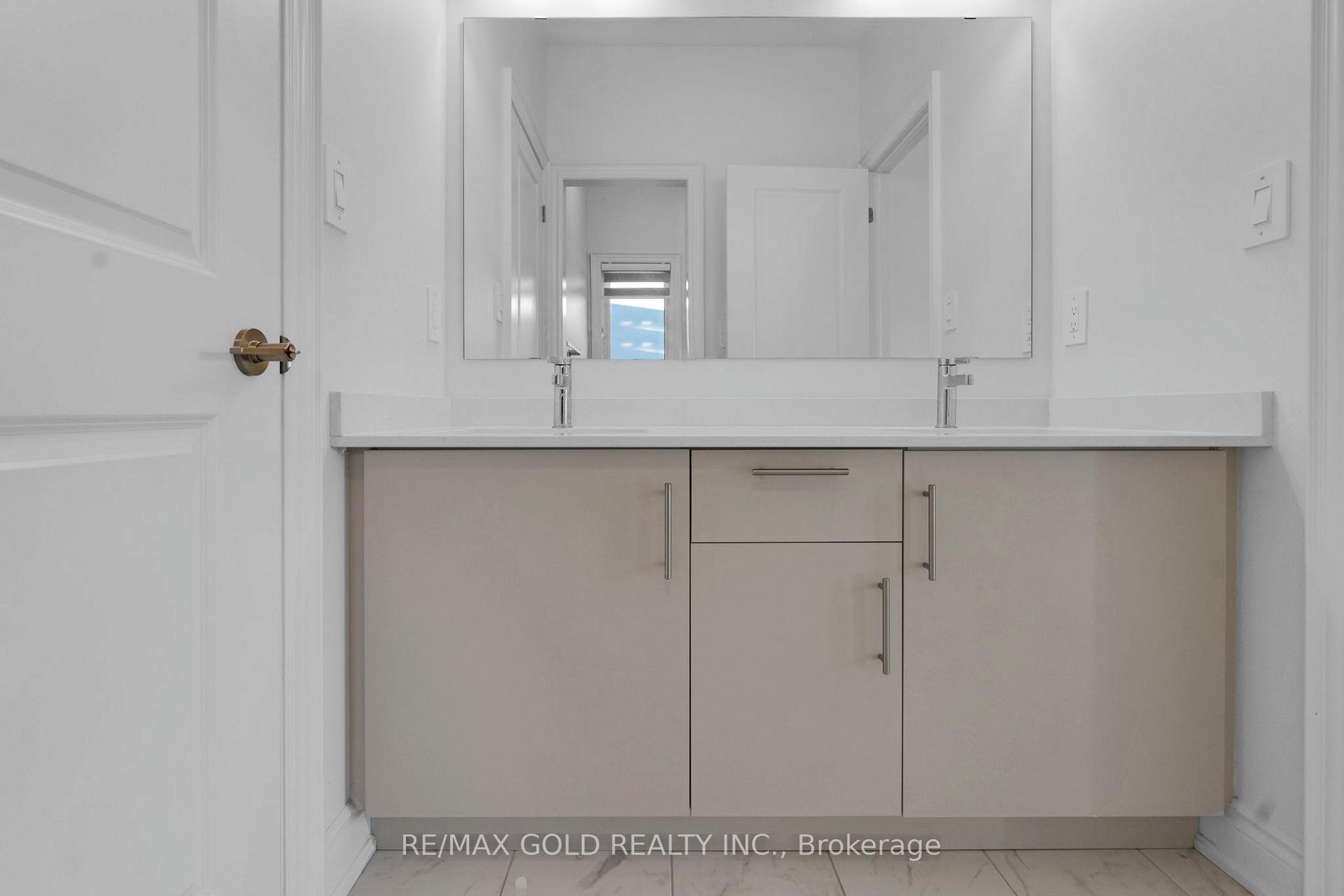 Photo 34 of 23 Bermondsey Way, Brampton, Bram West — HOMEH