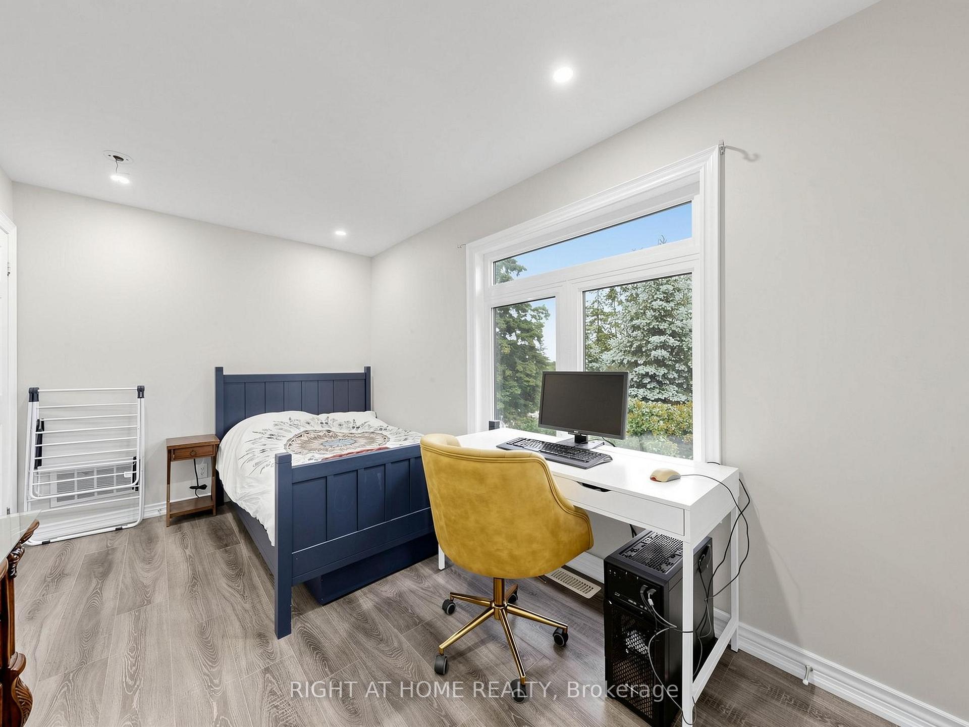 Photo 12 of 637 Simcoe Street, Brock, Beaverton — HOMEH