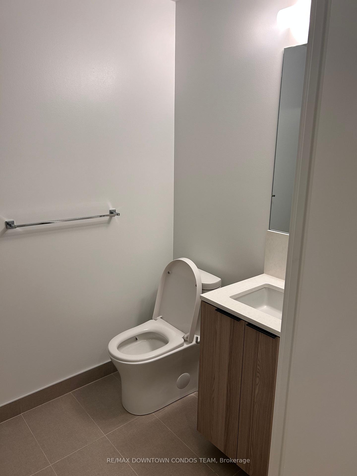 Photo 14 of Unit 511, 55 Mercer Street, Toronto, Waterfront Communities — HOMEH